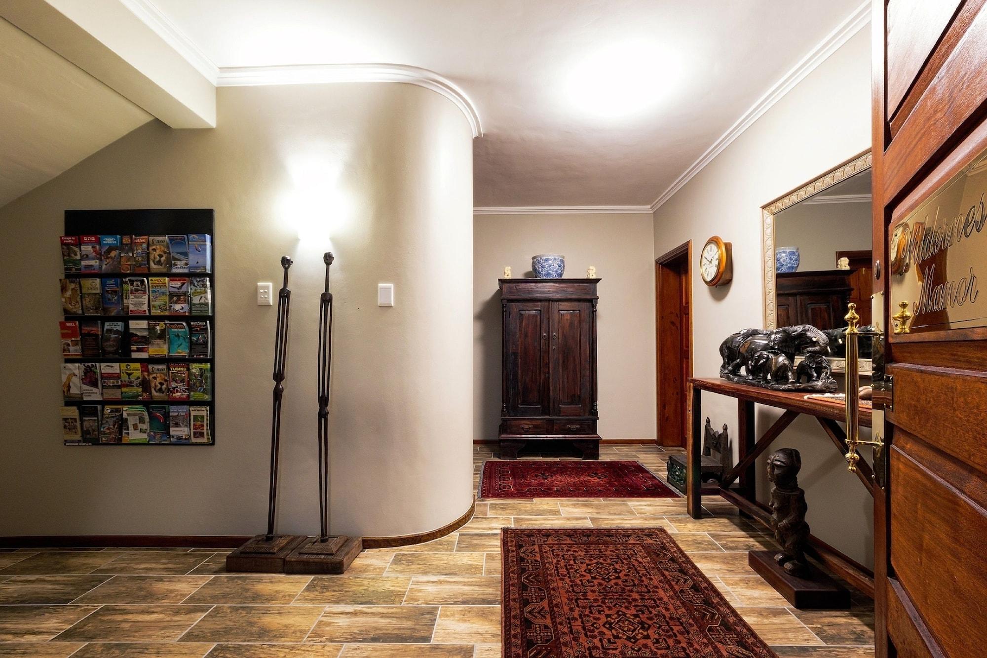 Vista Lobby Wilderness Manor