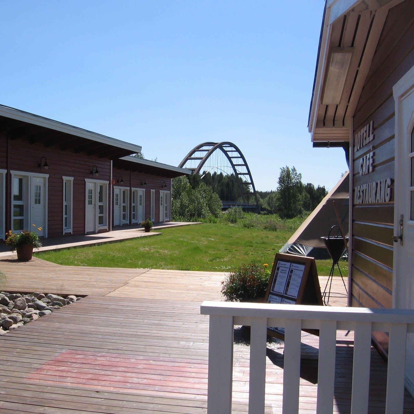 Varios Lappeasuando Lodge