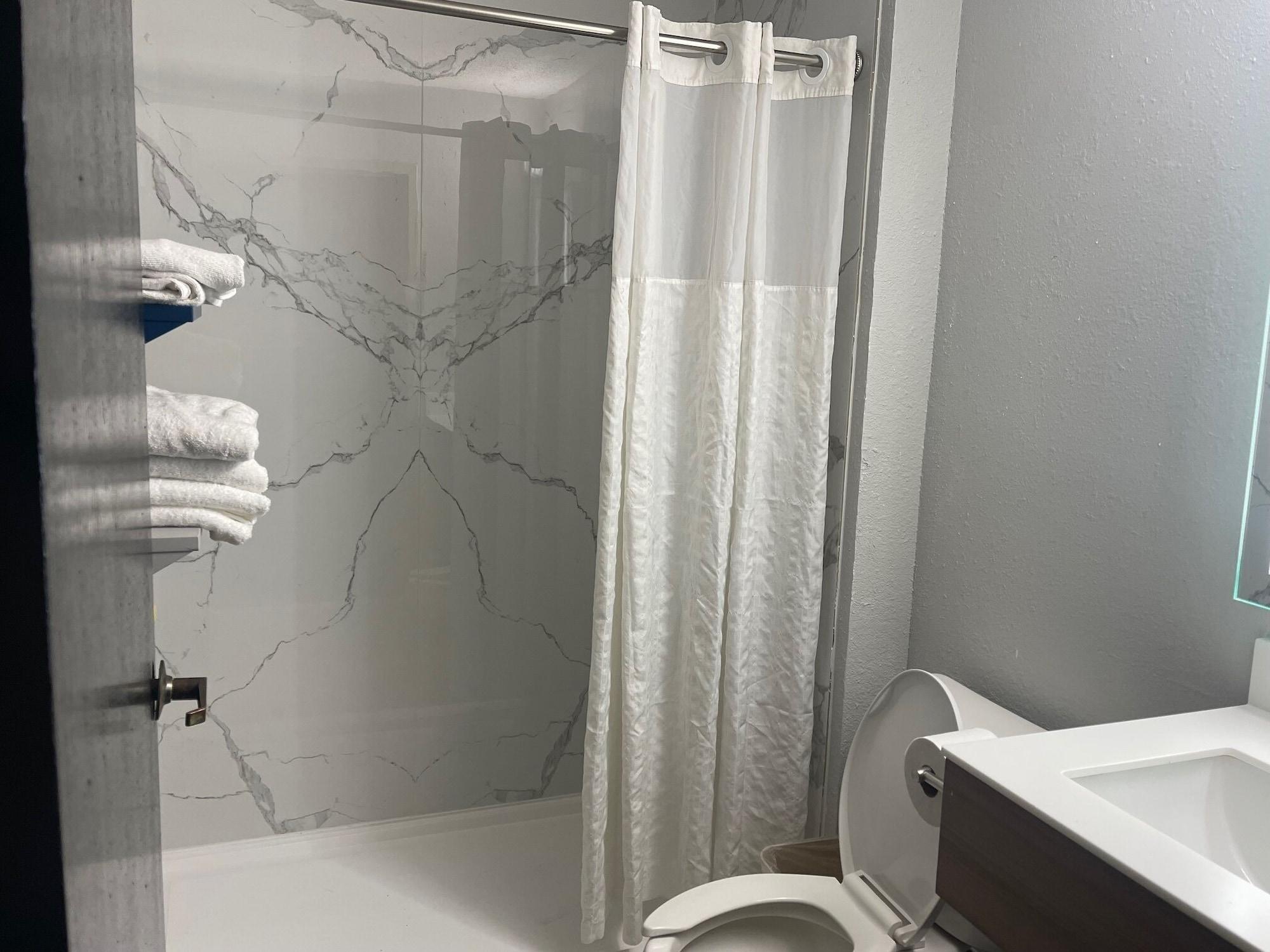 Equipamiento de Habitación Microtel Inn by Wyndham Atlanta Airport