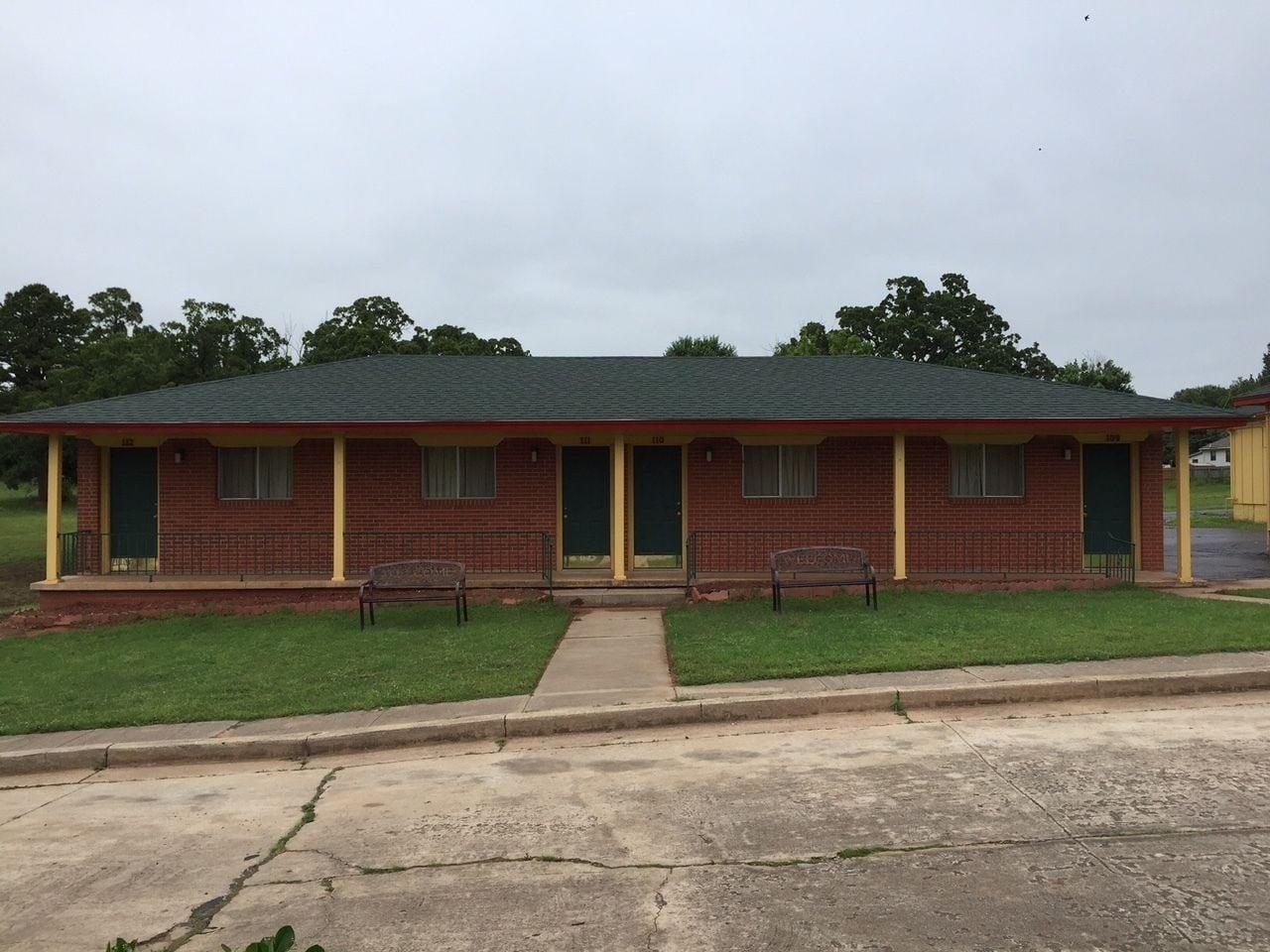 Vista Exterior Lincoln Motel