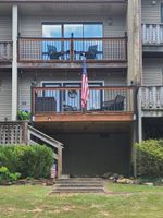 Alquiler Vacacional - Benjamin's by the lake/
Walk to cool pool