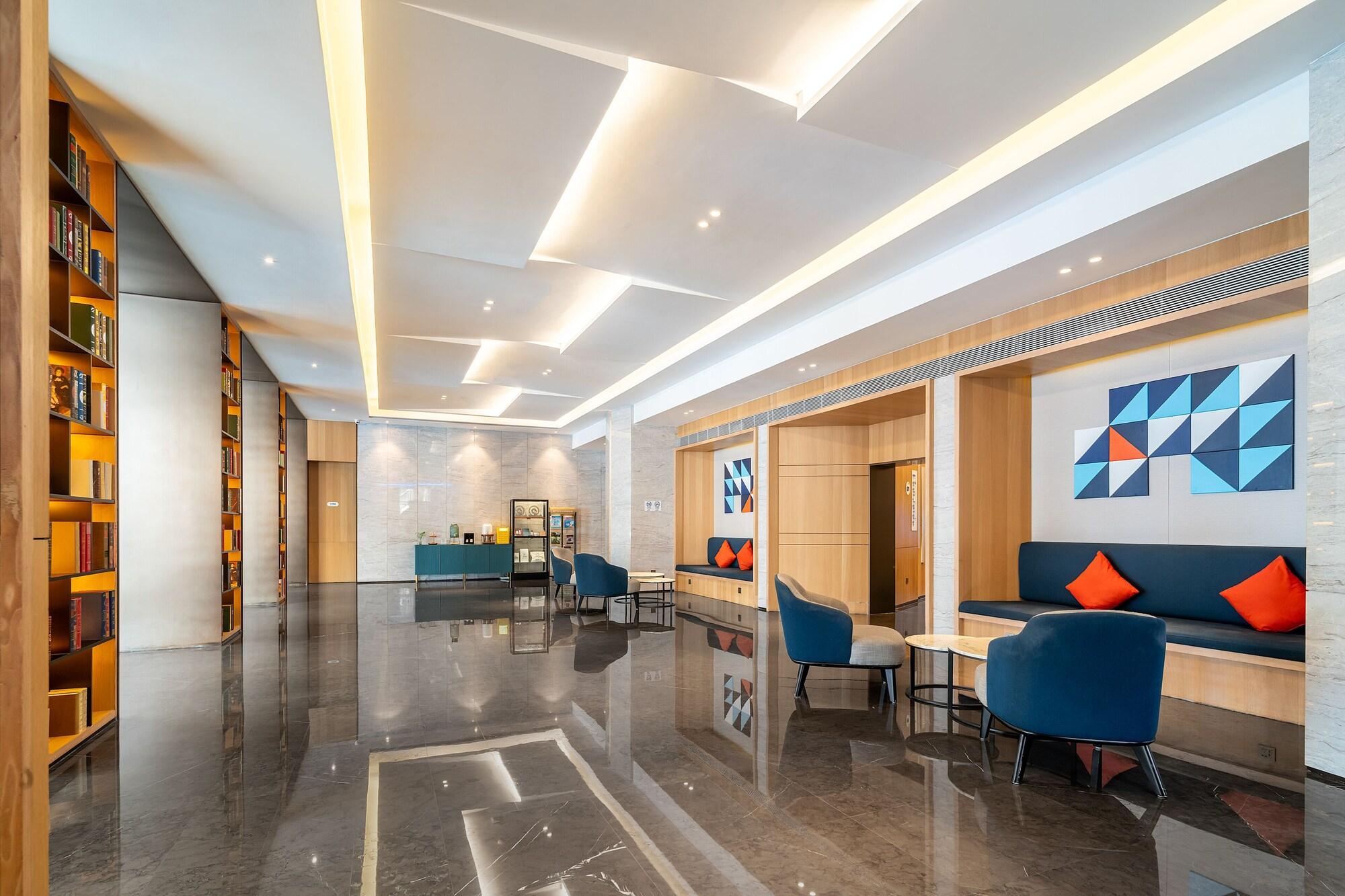 Vista Lobby Holiday Inn Express Xiamen Lushan by IHG