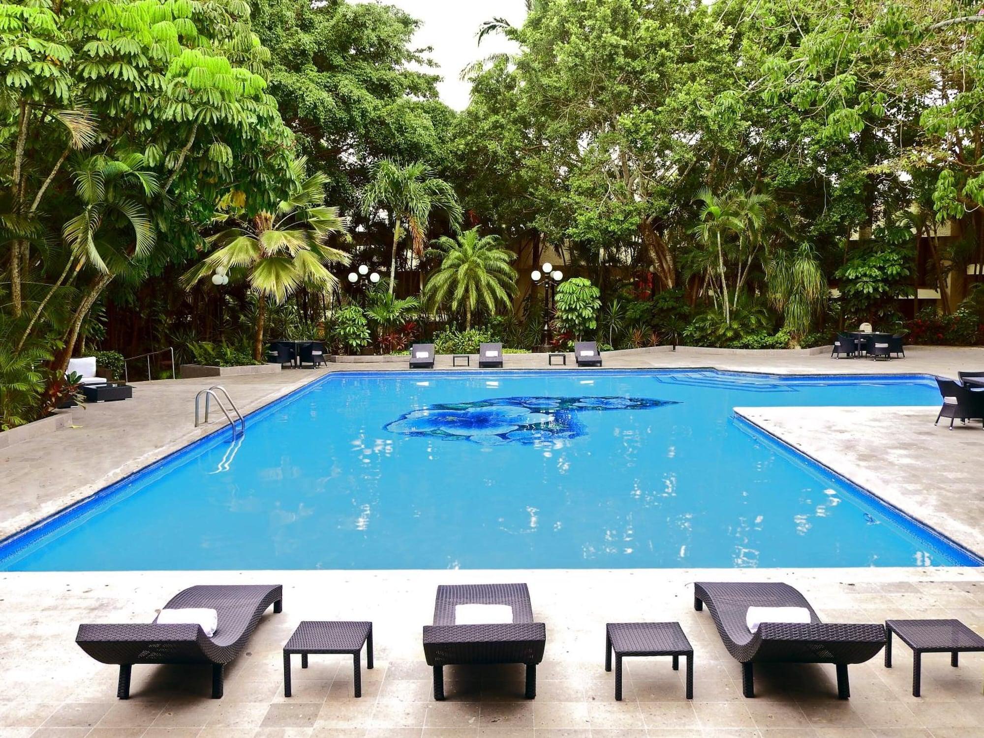 Vista Piscina HS HOTSSON Hotel Tampico
