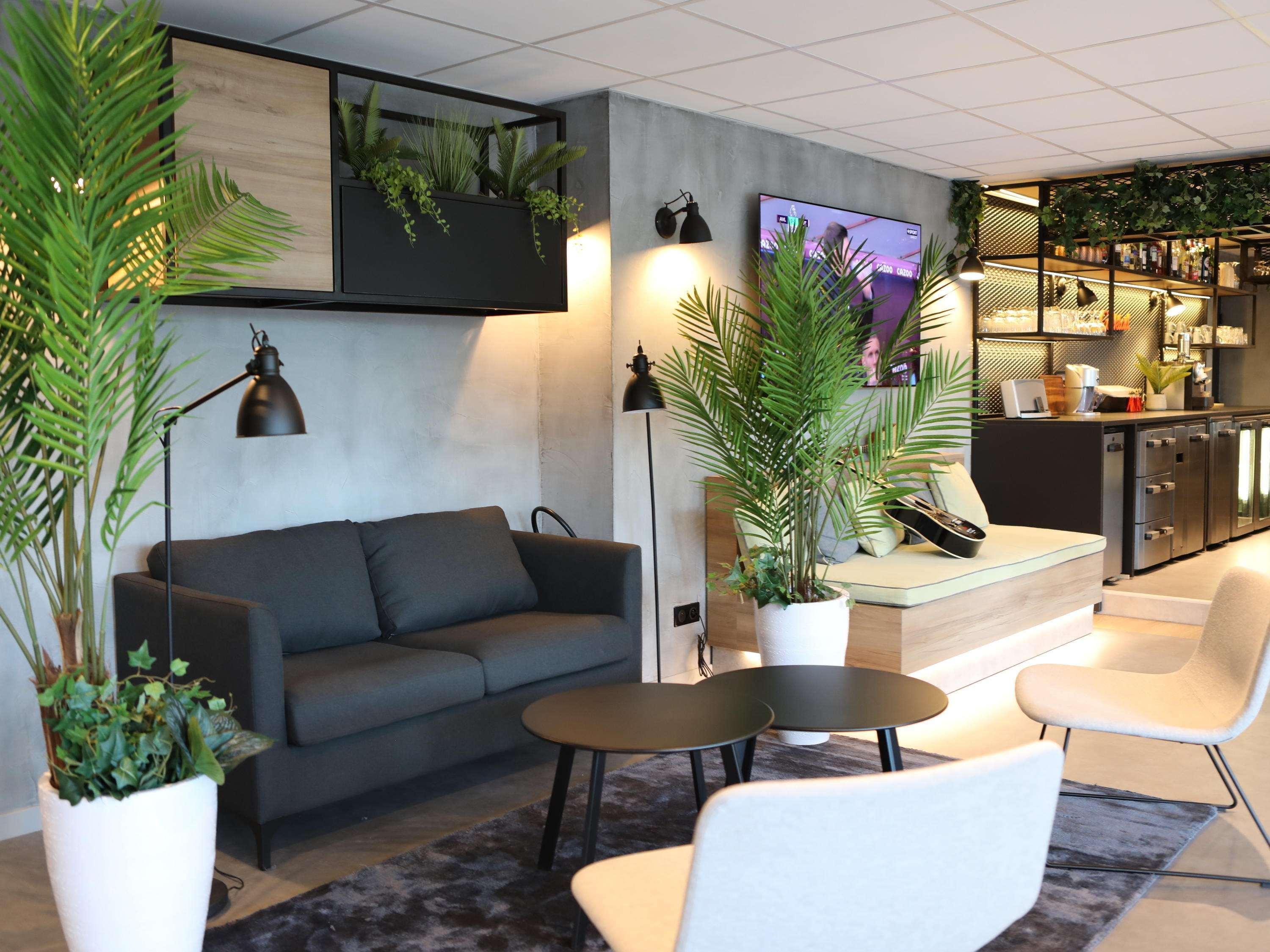 Vista Exterior ibis Aubenas