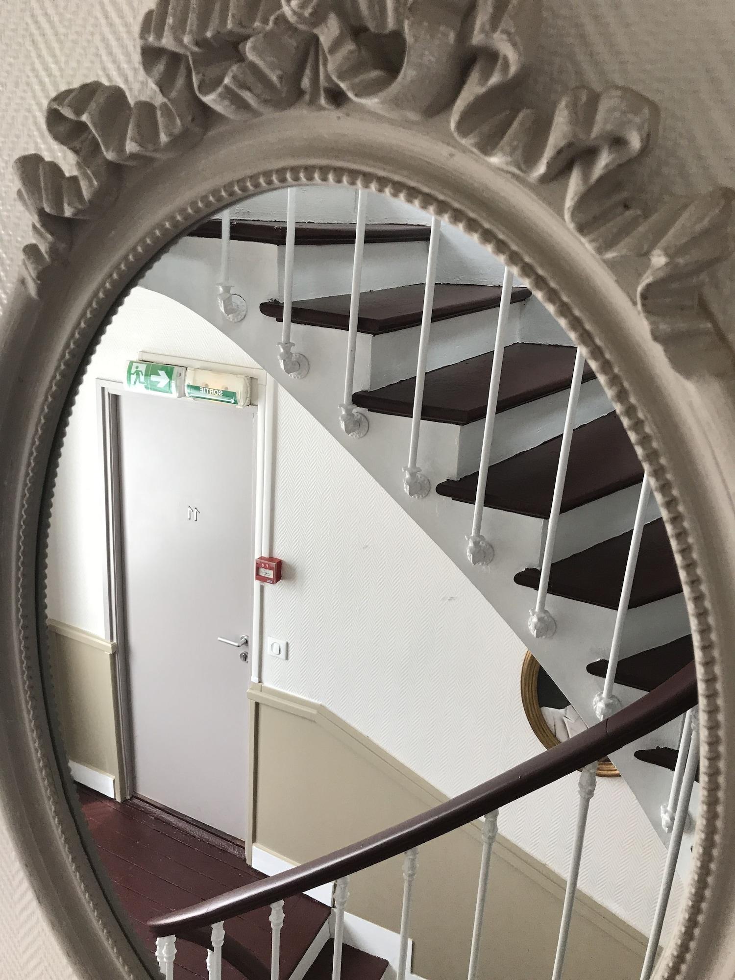 Vista Lobby Hotel l'Avenue