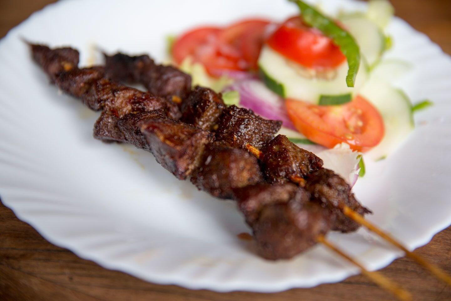 Restaurant Q-Bar & Guest House