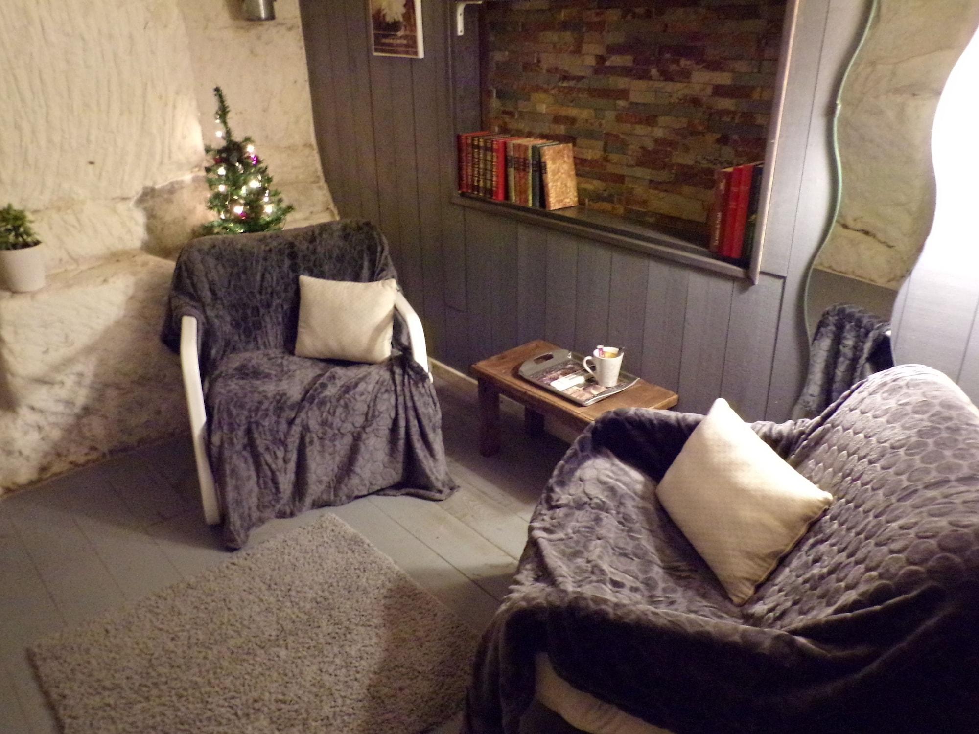 Equipamiento de Habitación Les Troglos de Beaulieu