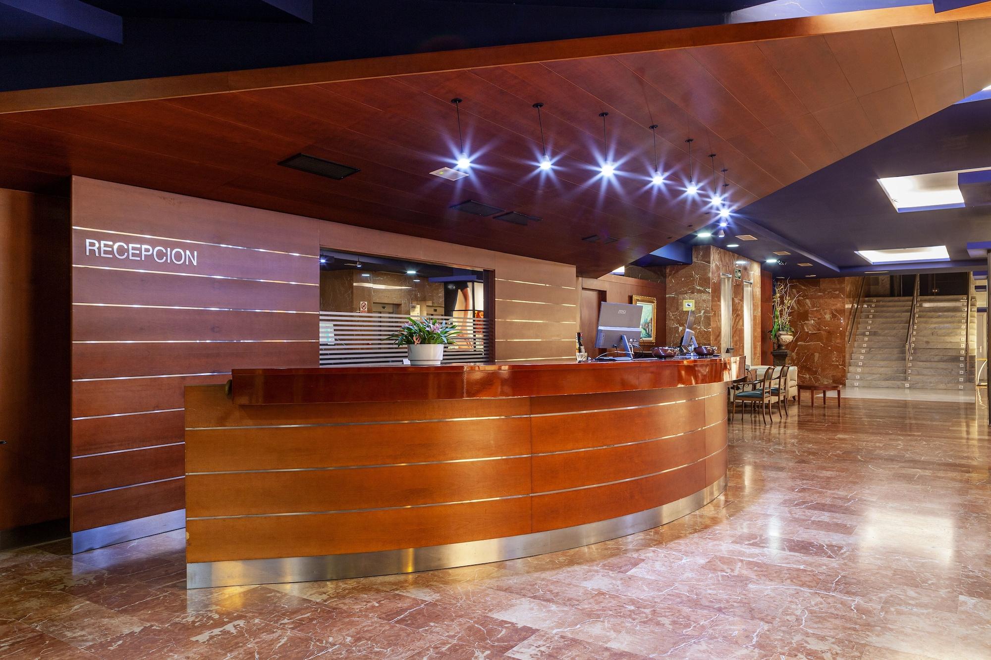 Vista Lobby Olympia Hotel Events & Spa