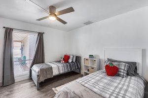 Alquiler Vacacional - Charming 3-bedroom house with AC, WiFi in fabulous Glendale