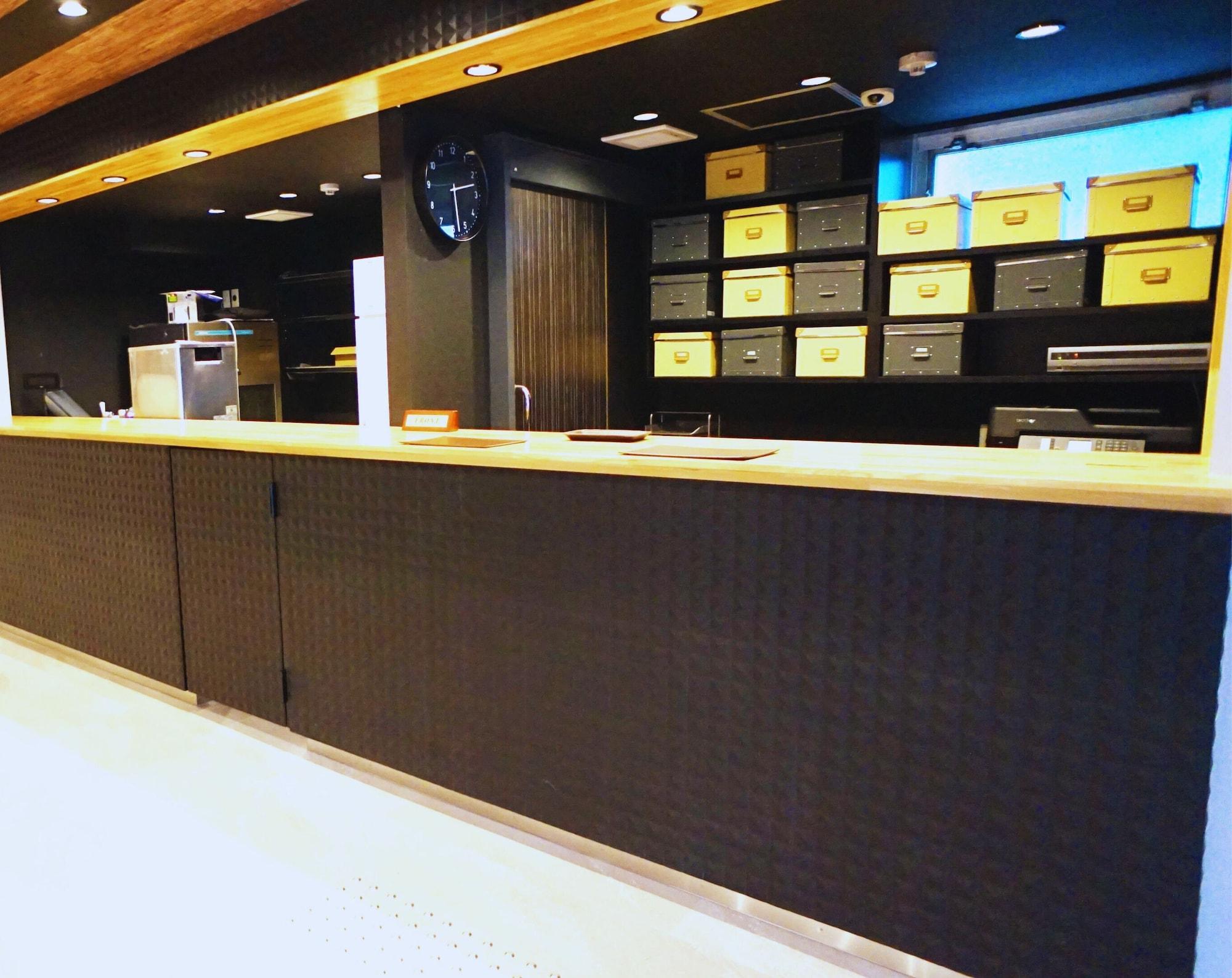 Vista Lobby Beagle Tokyo Hostel and Apartments