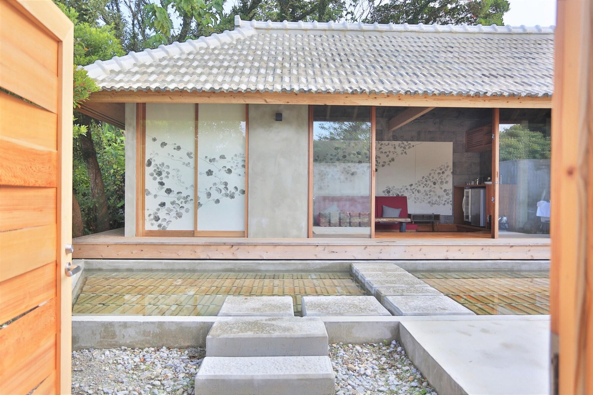 Vista Exterior Kawasemi no su