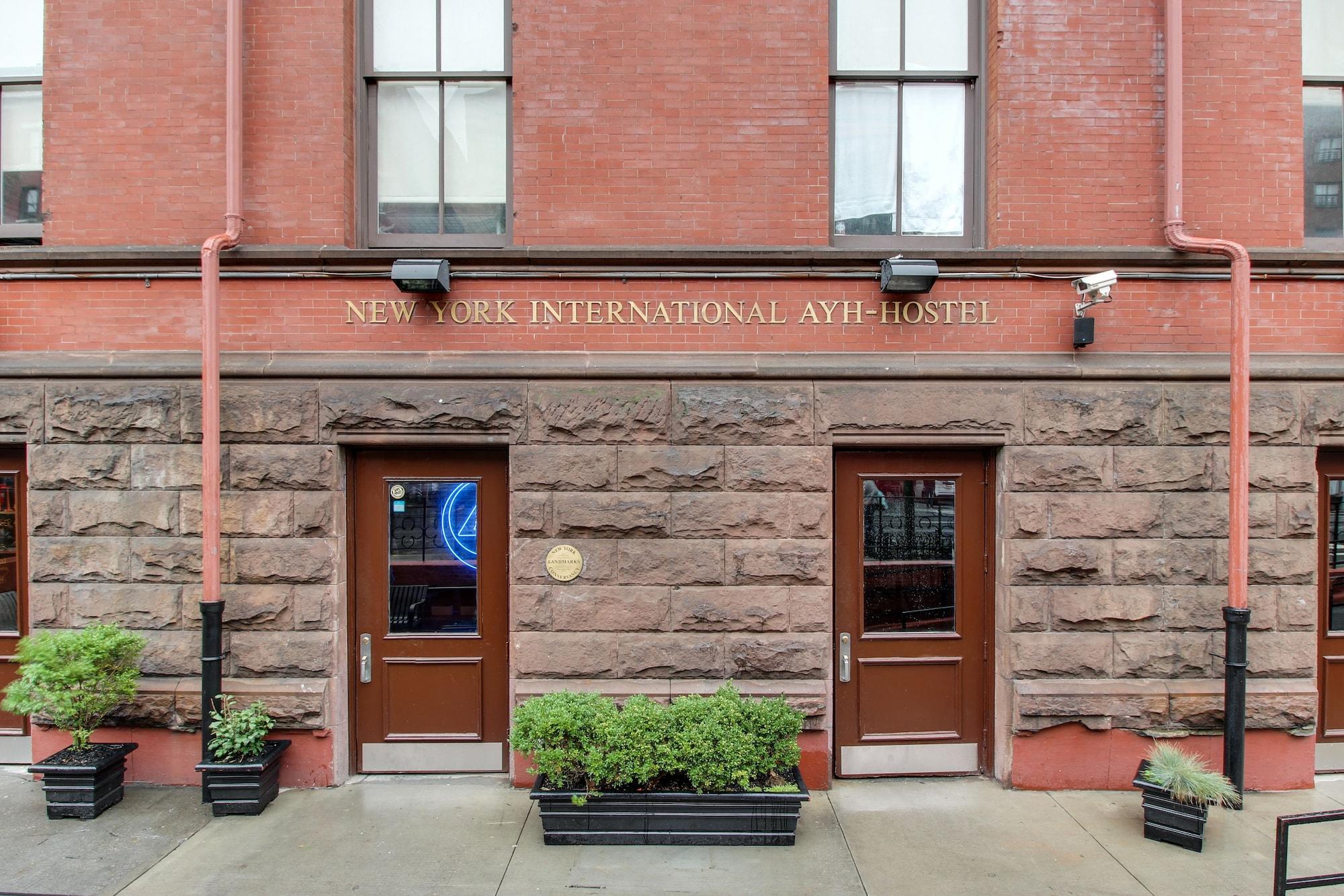 Vista Exterior HI New York City - Hostel