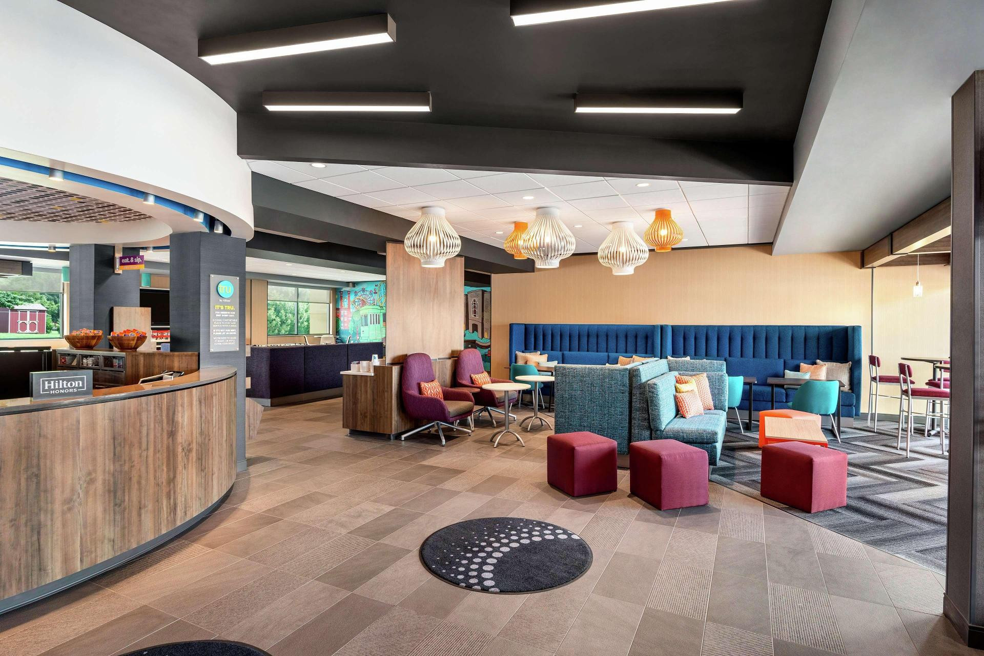 Vista Lobby Tru By Hilton Hershey Chocolate Avenue