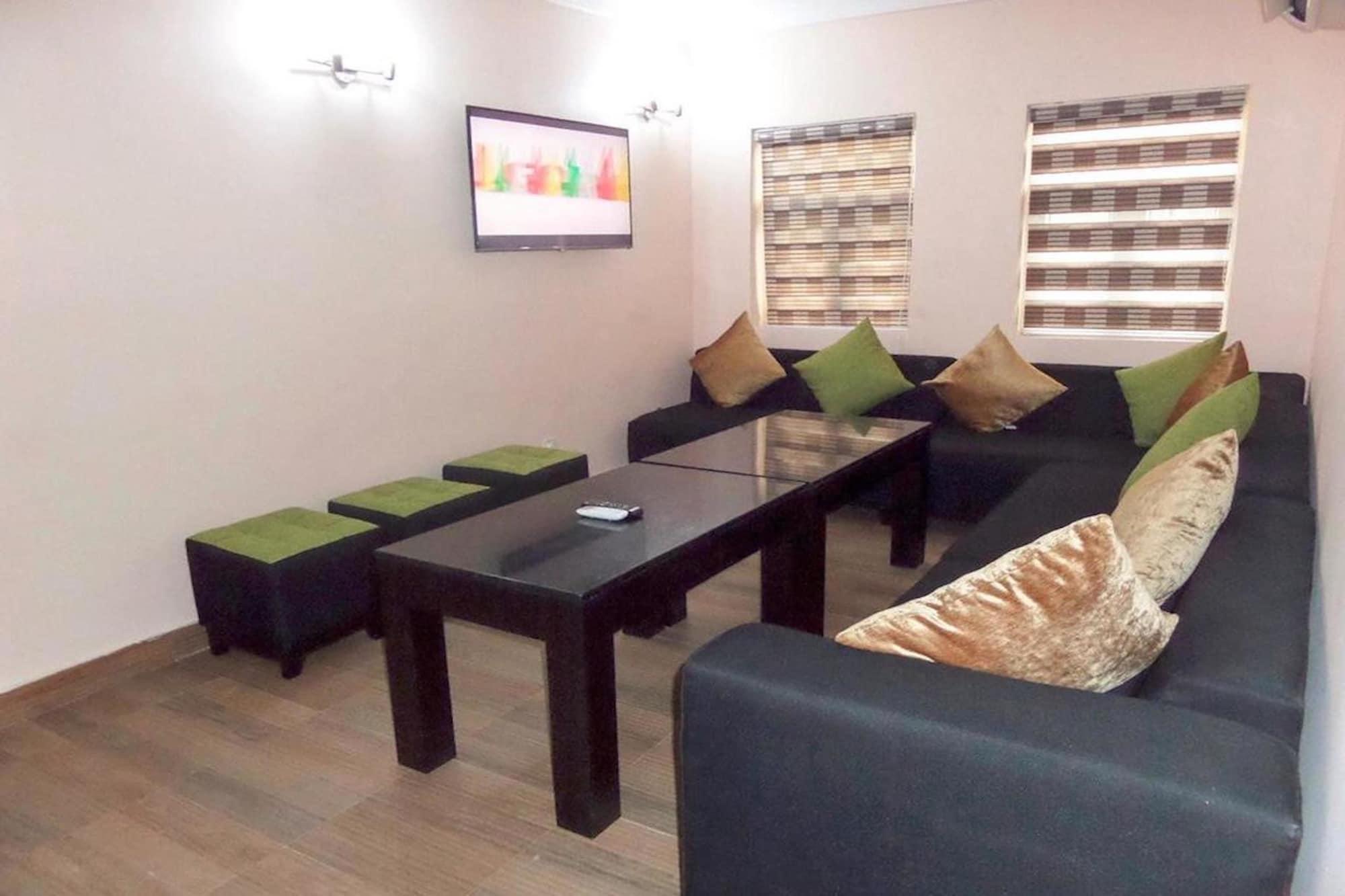 Restaurant West 11 Luxury