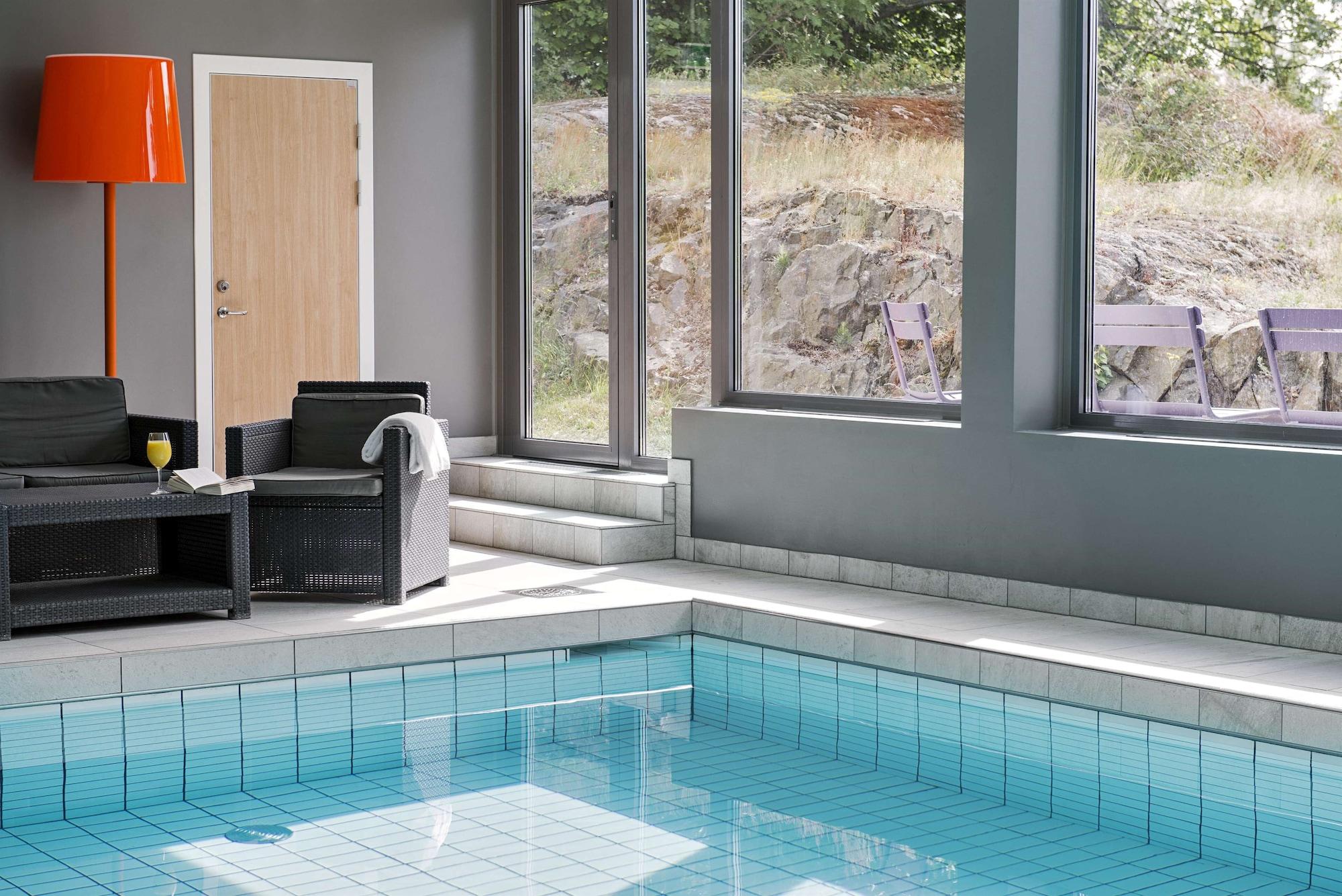 Vista Piscina Scandic Södertälje