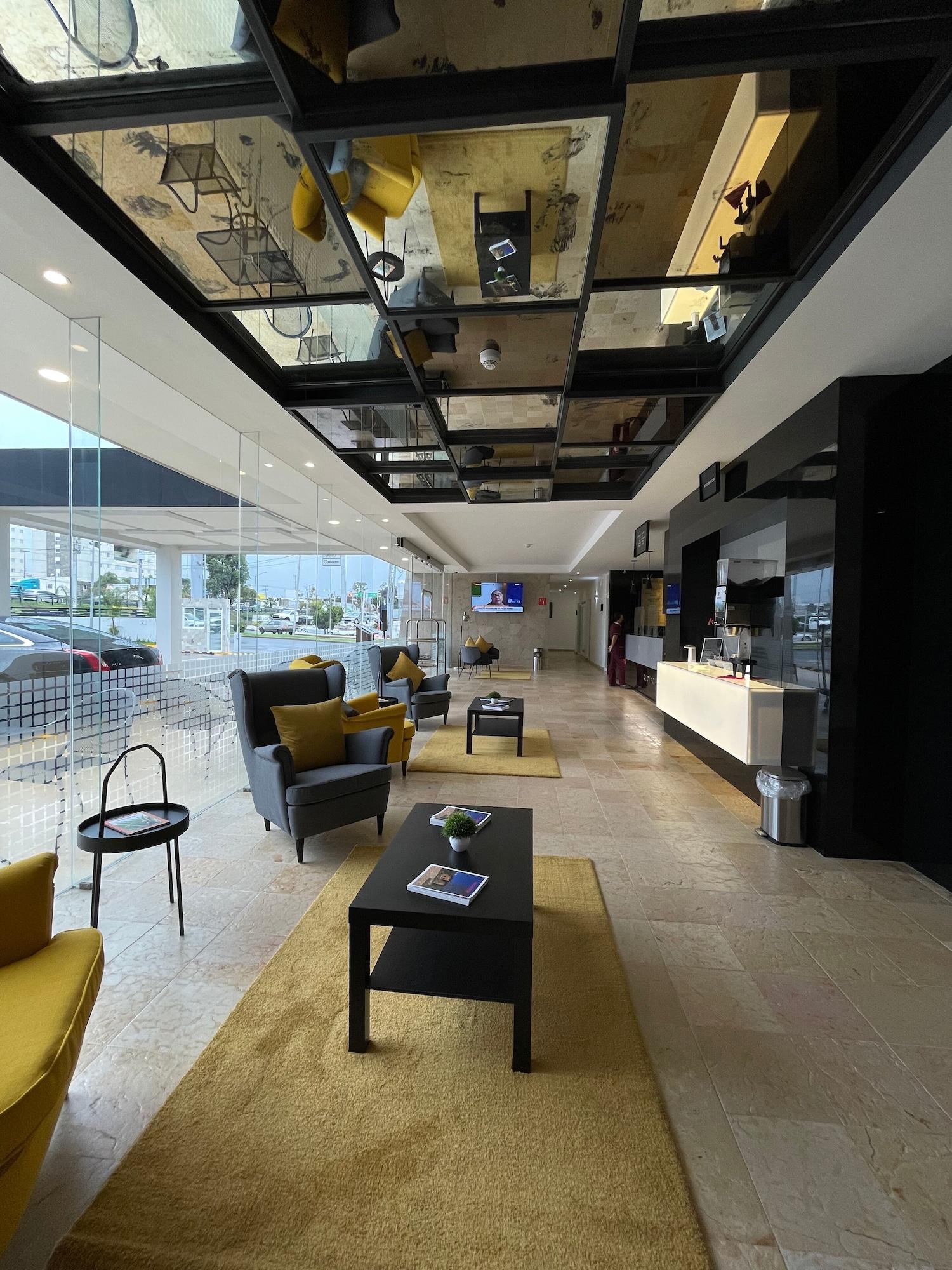 Vista Lobby Fato Hotel