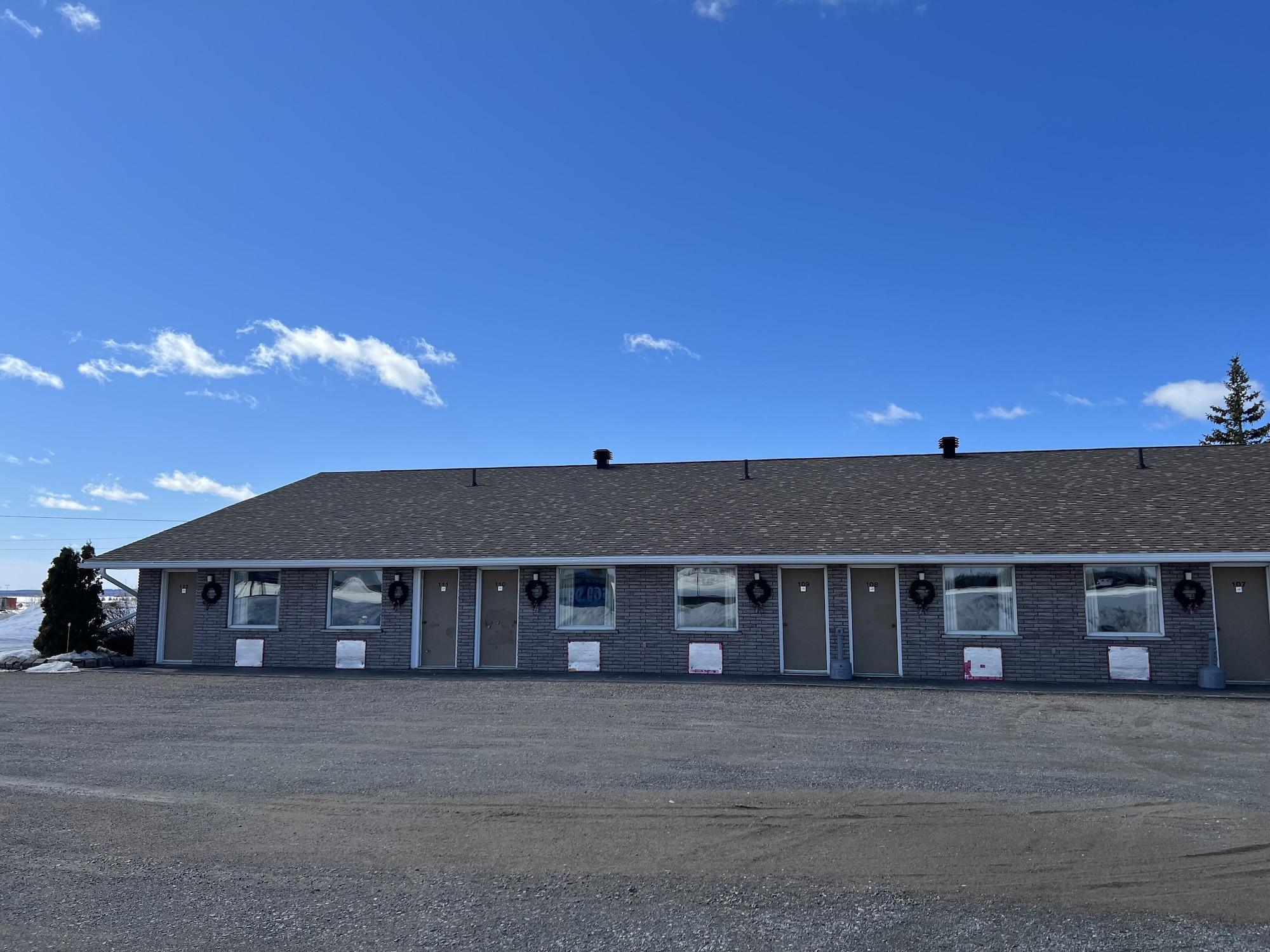 Vista Exterior Earlton Motel