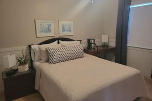 Alquiler Vacacional - Charming 2-bedroom chalet with WiFi and AC in Bas-Caraquet