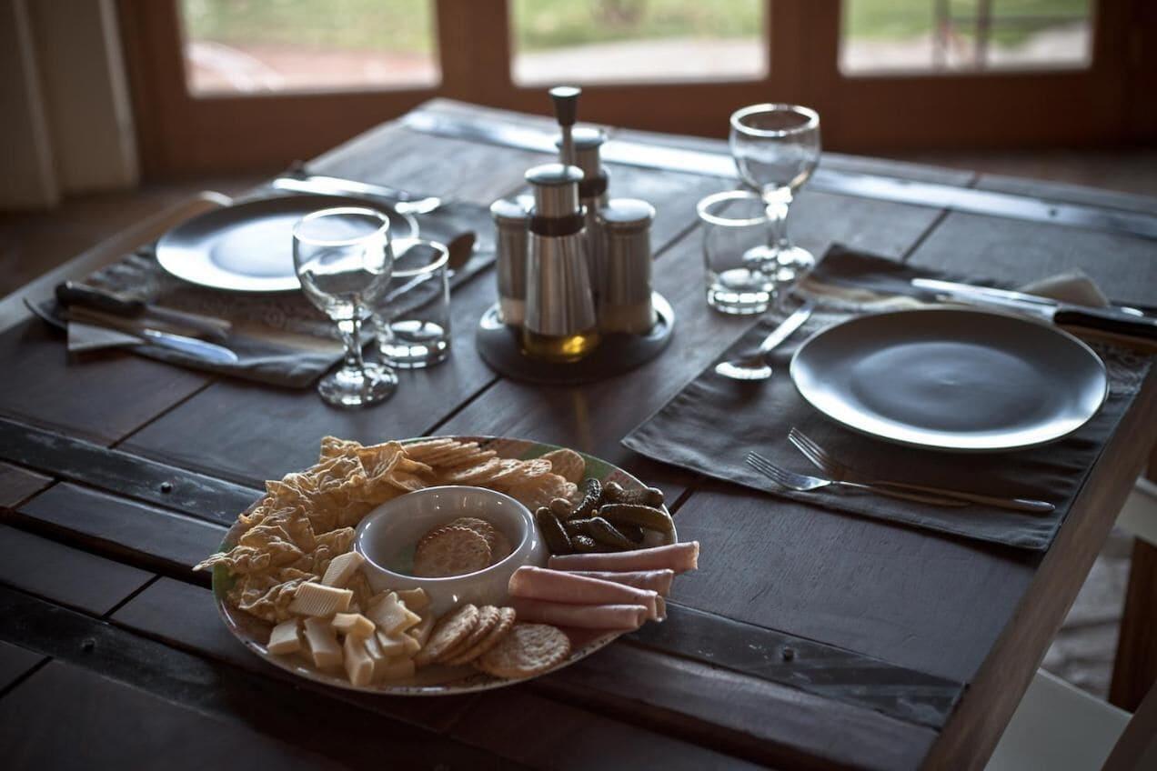 Restaurant Sweet Thorn Retreat Airport Lodge