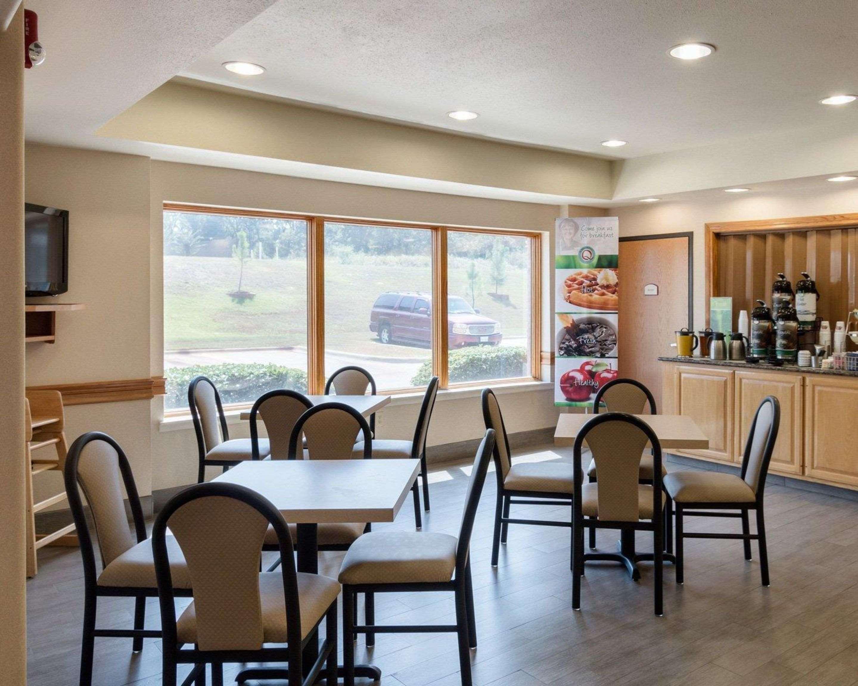 Restaurant Quality Inn Buffalo