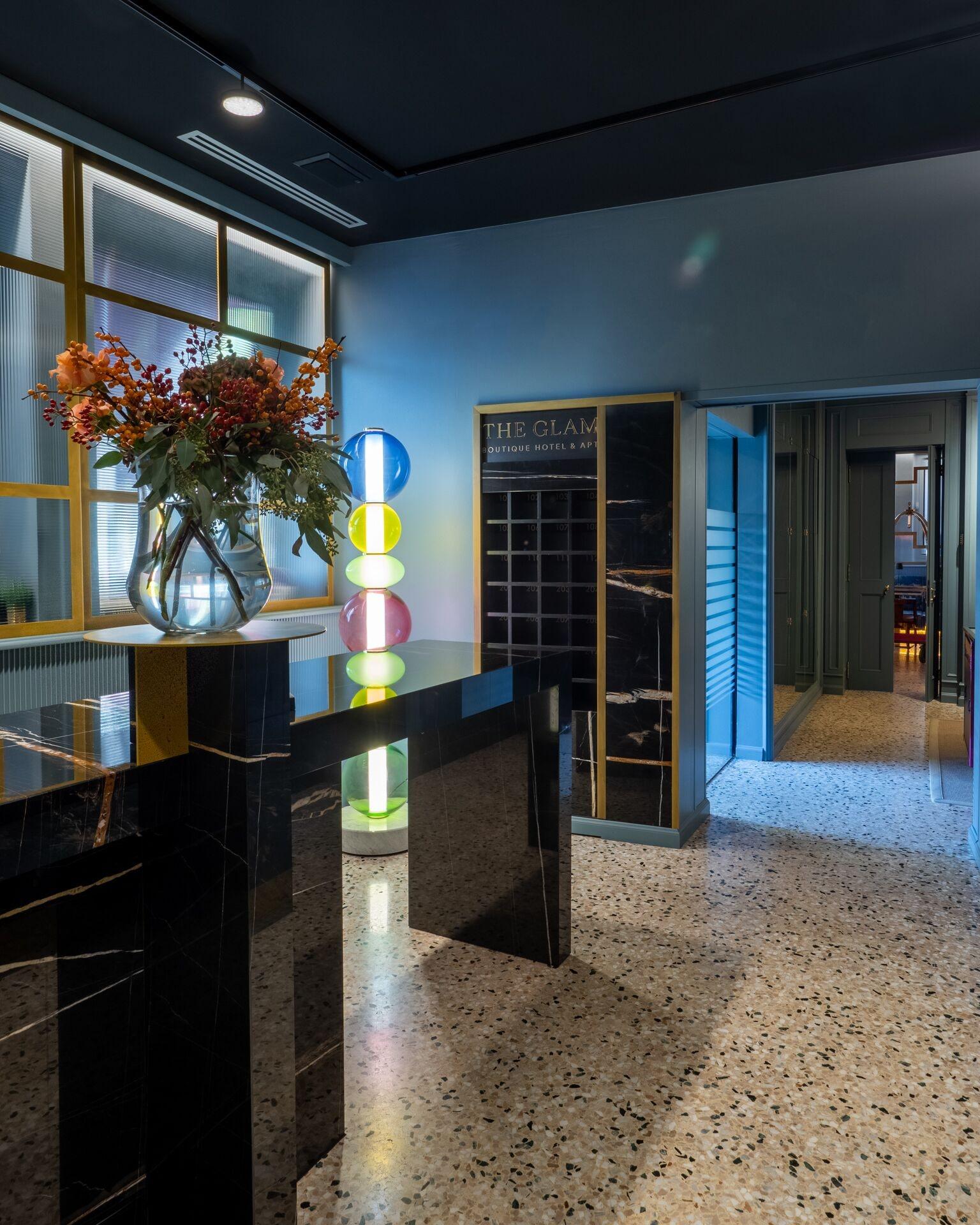 Vista Lobby The Glam Boutique Hotel & Apt