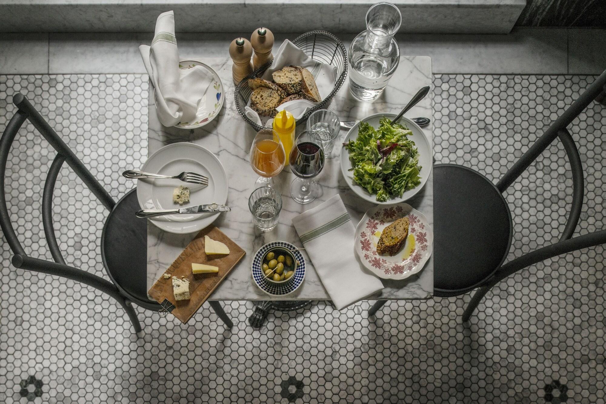 Restaurant The Sparrow Hotel