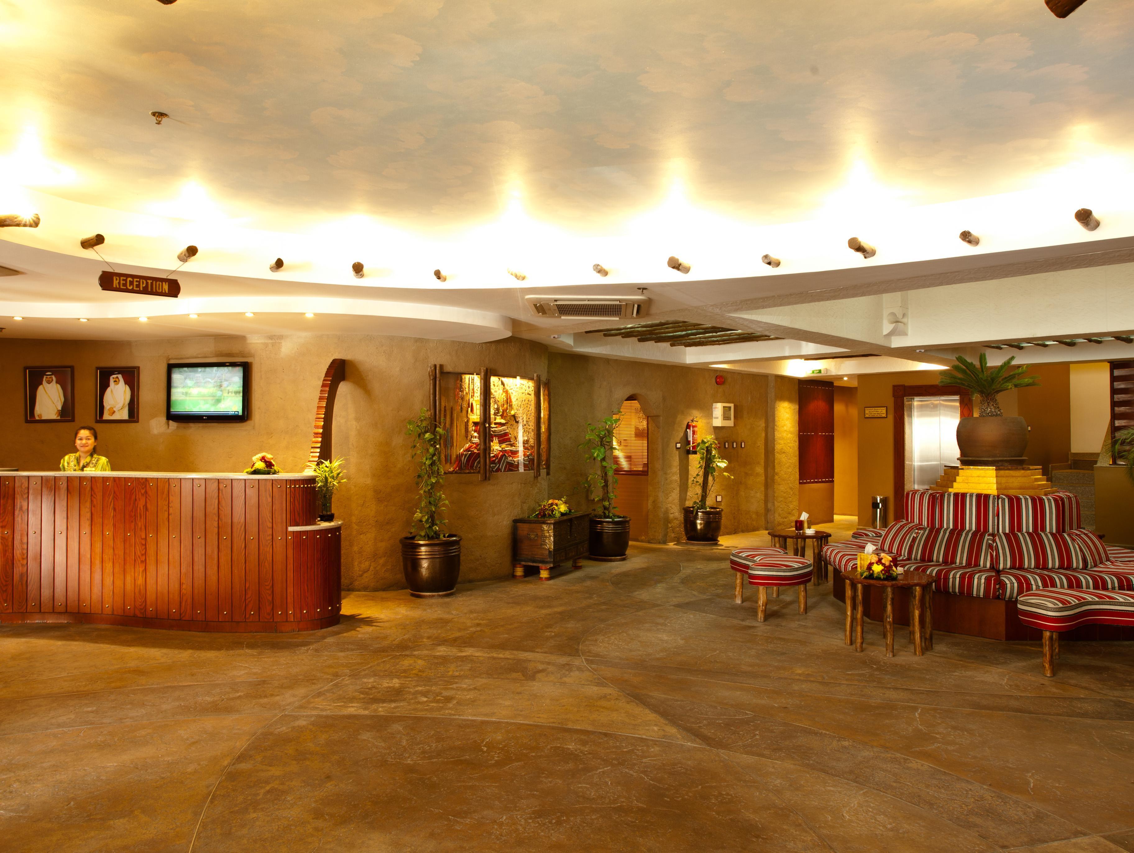 Vista Lobby Al Liwan Suites
