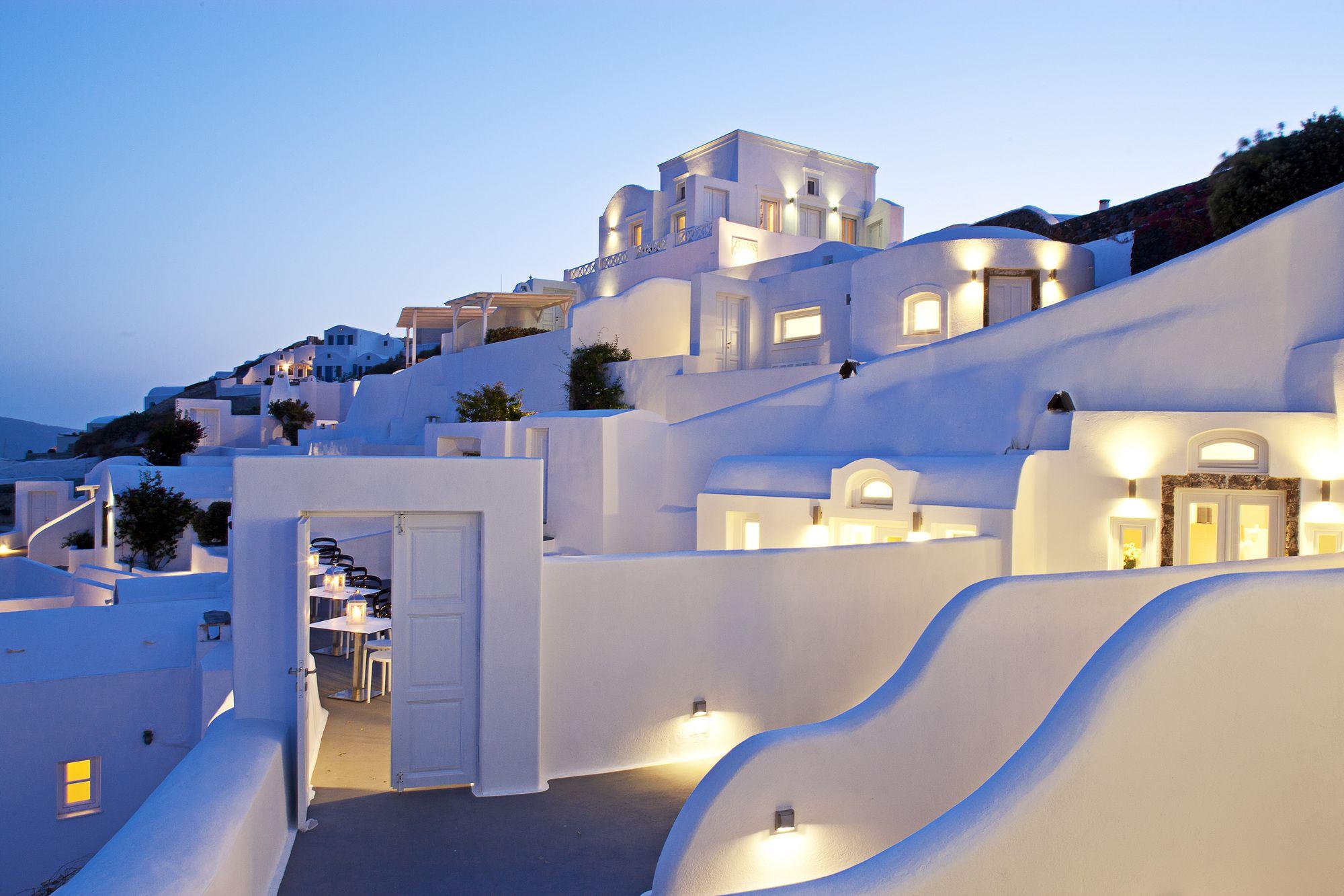 Exterior View Canaves Oia Hotel