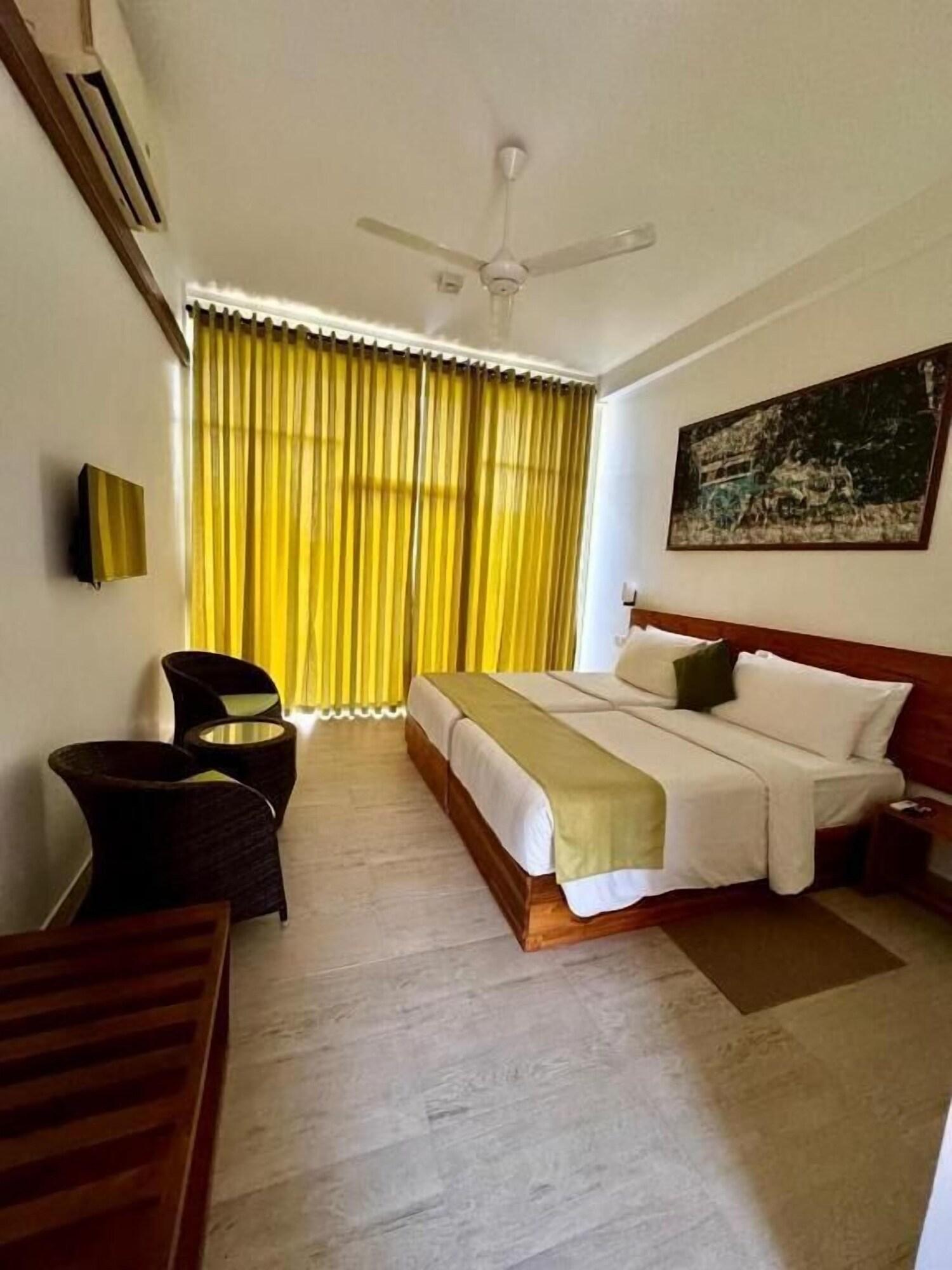 Varios Hotel Sigiriyaaya