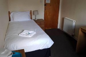 Alojamiento - LSO GUEST HOUSE