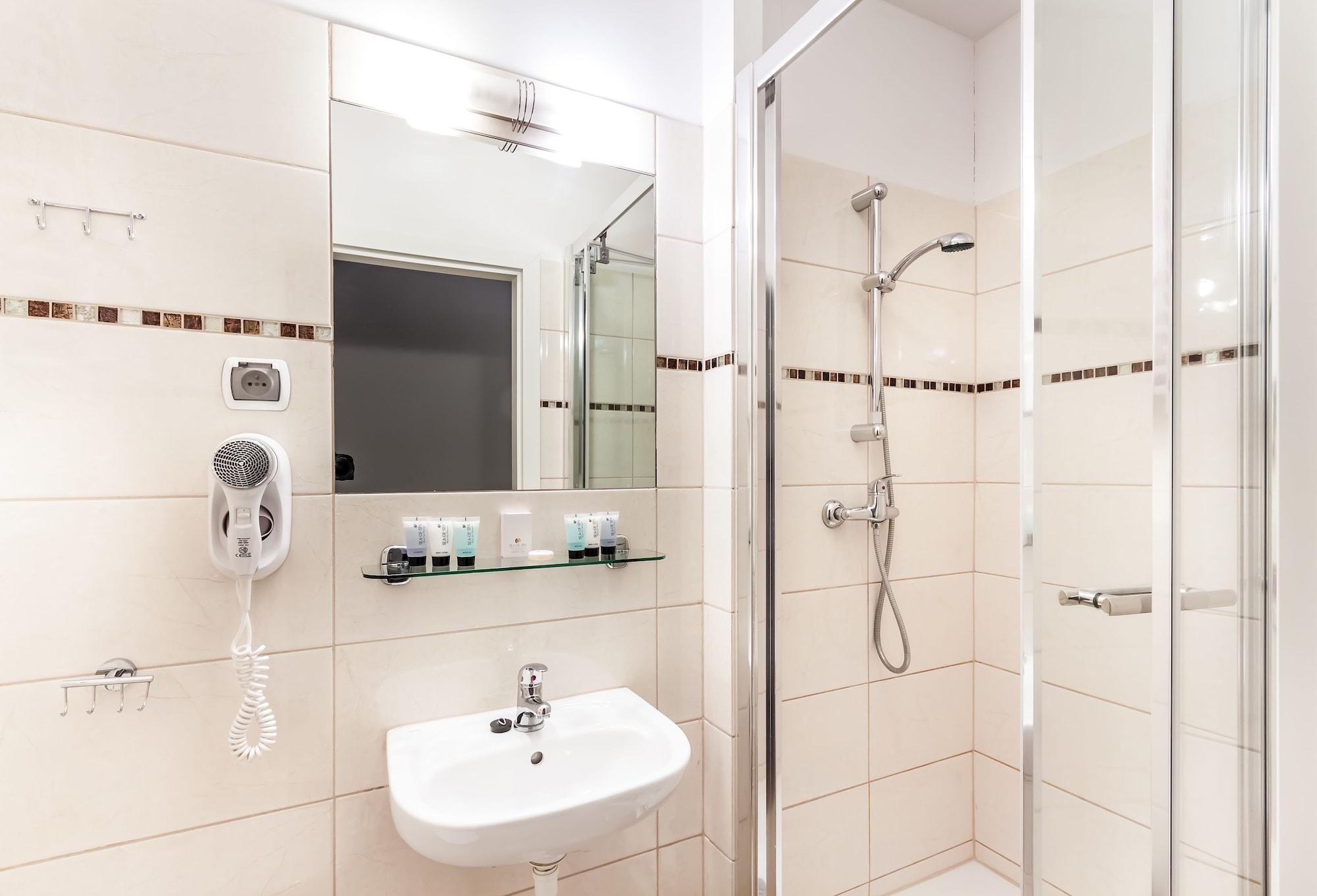 Equipamiento de Habitación Leone Aparthotel