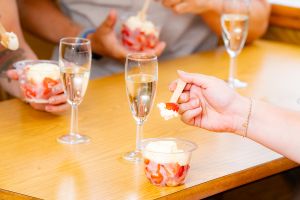 Actividad - Crucero de York con fresas con crema