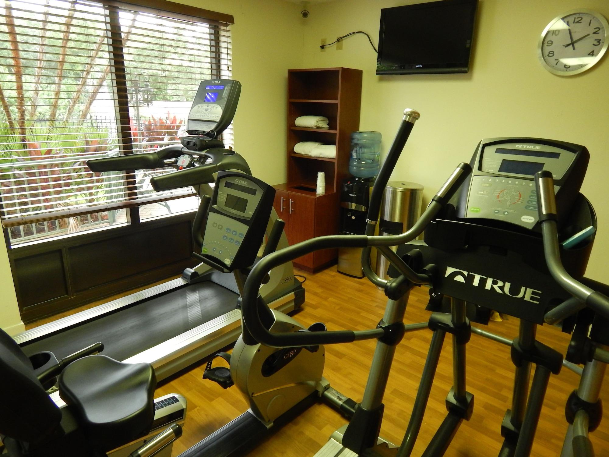 Gimnasio Comfort Suites Tampa - Brandon