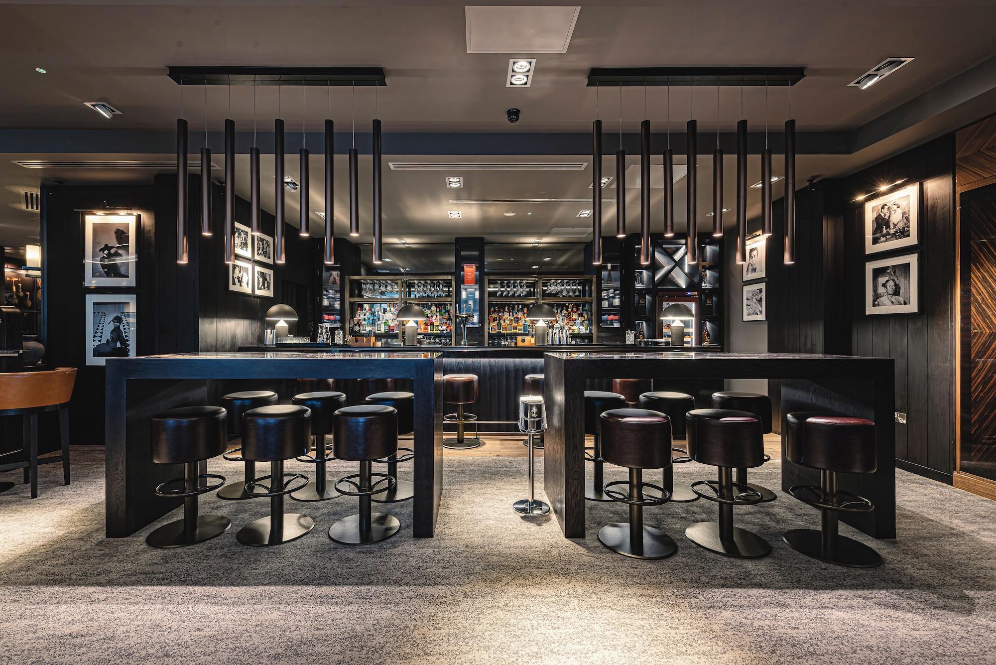 Bar/Salón Dakota Newcastle