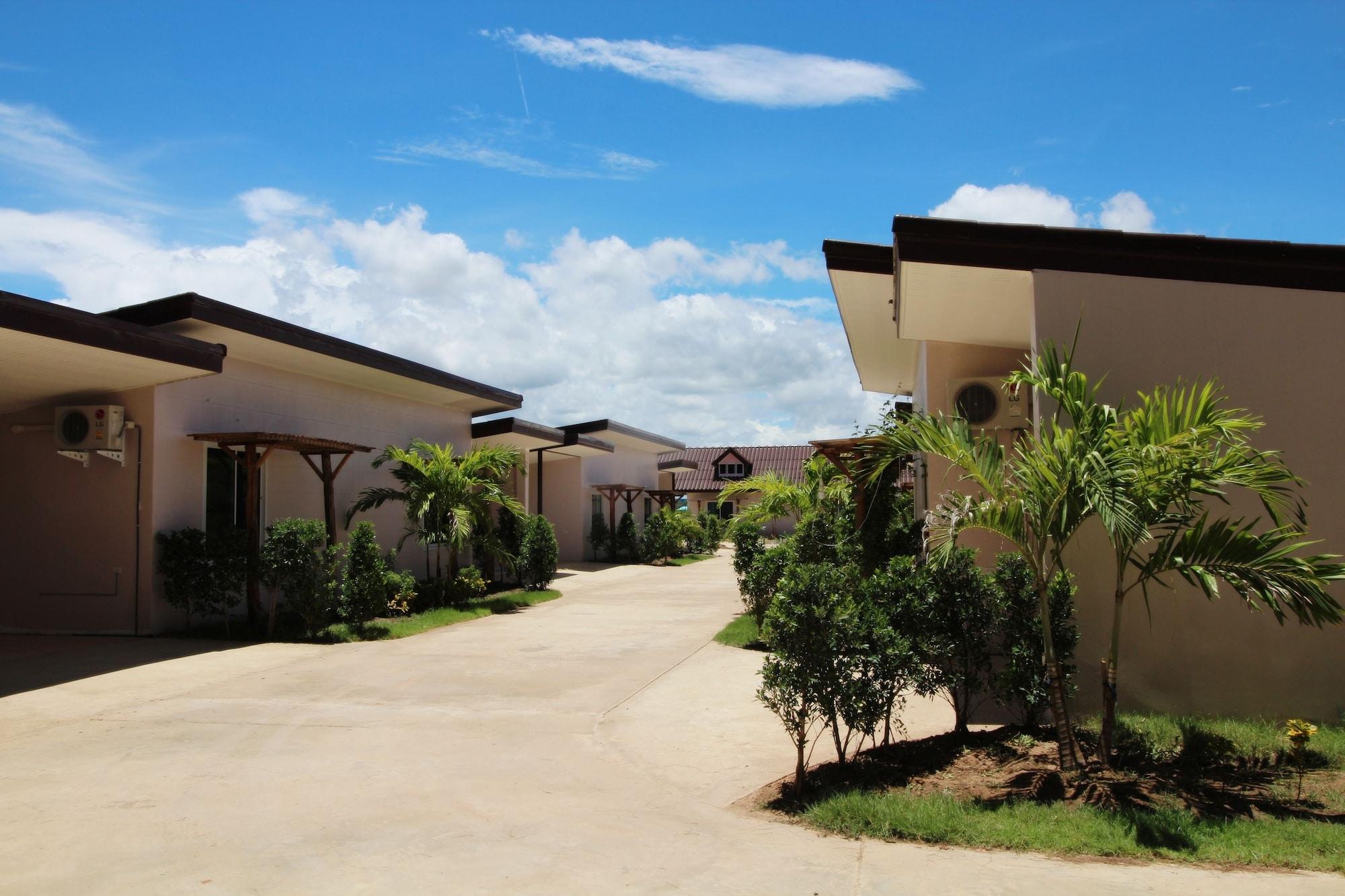 Varios On Green Resort