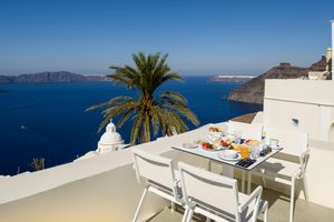 Alojamiento - Pantelia Suites
