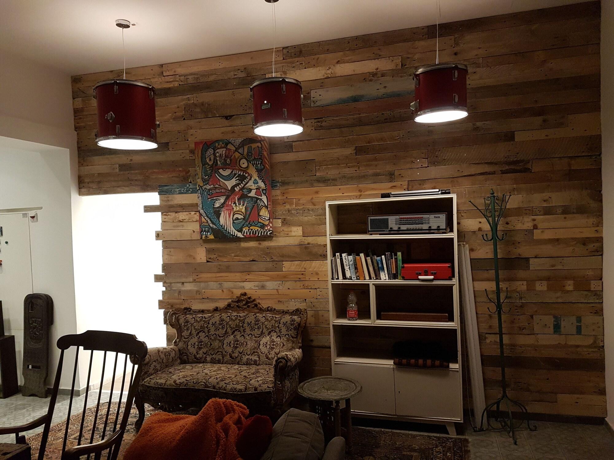 Vista Lobby Haifa Hostel