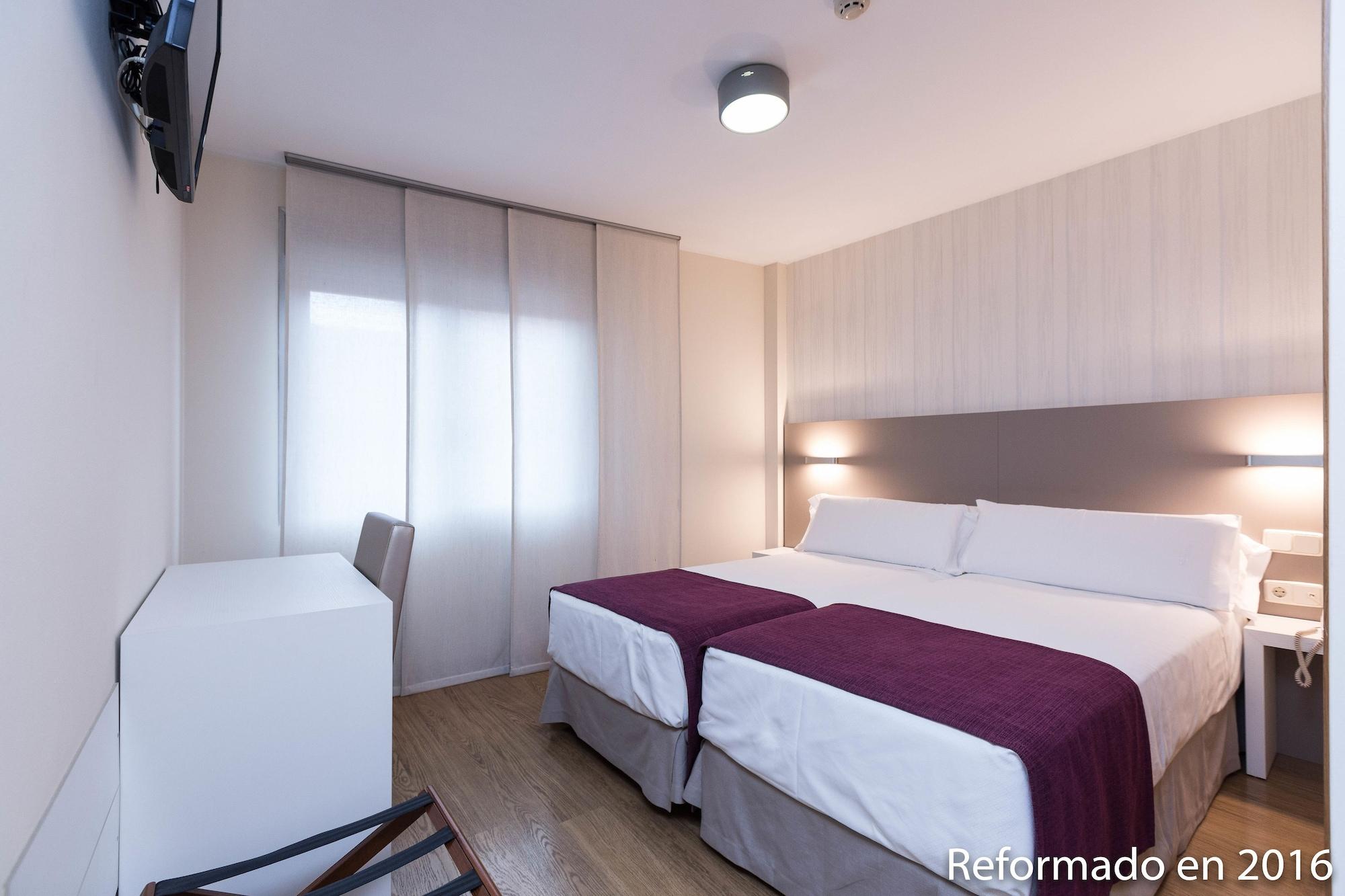 Varios Di Carlo Hotels Madrid