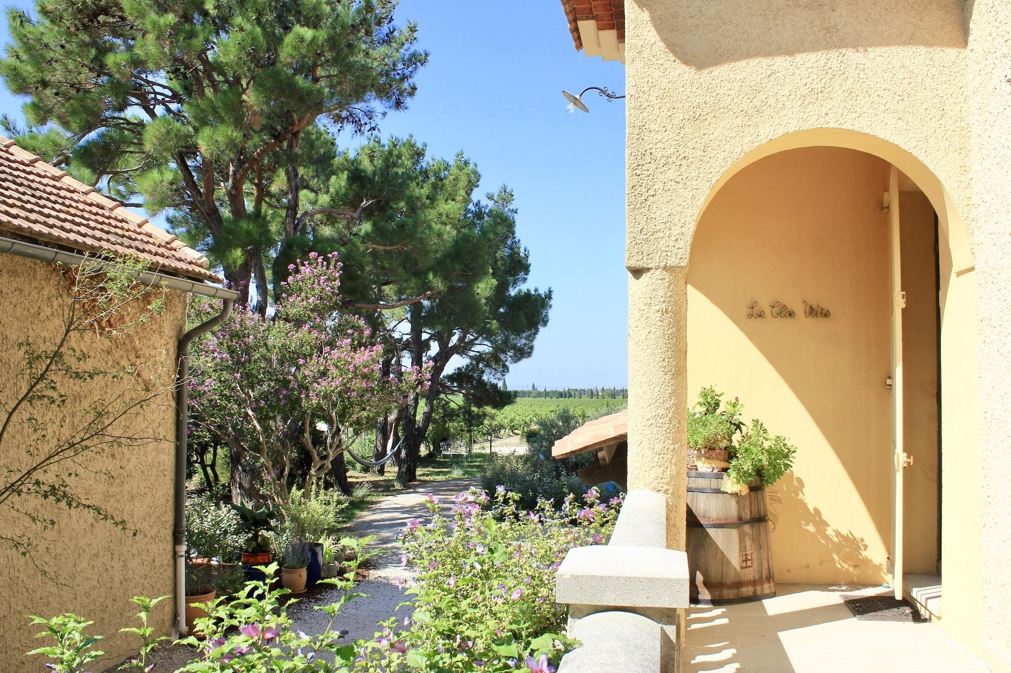 Varios Le Clos Vitis - Chambres d'hôtes et gite