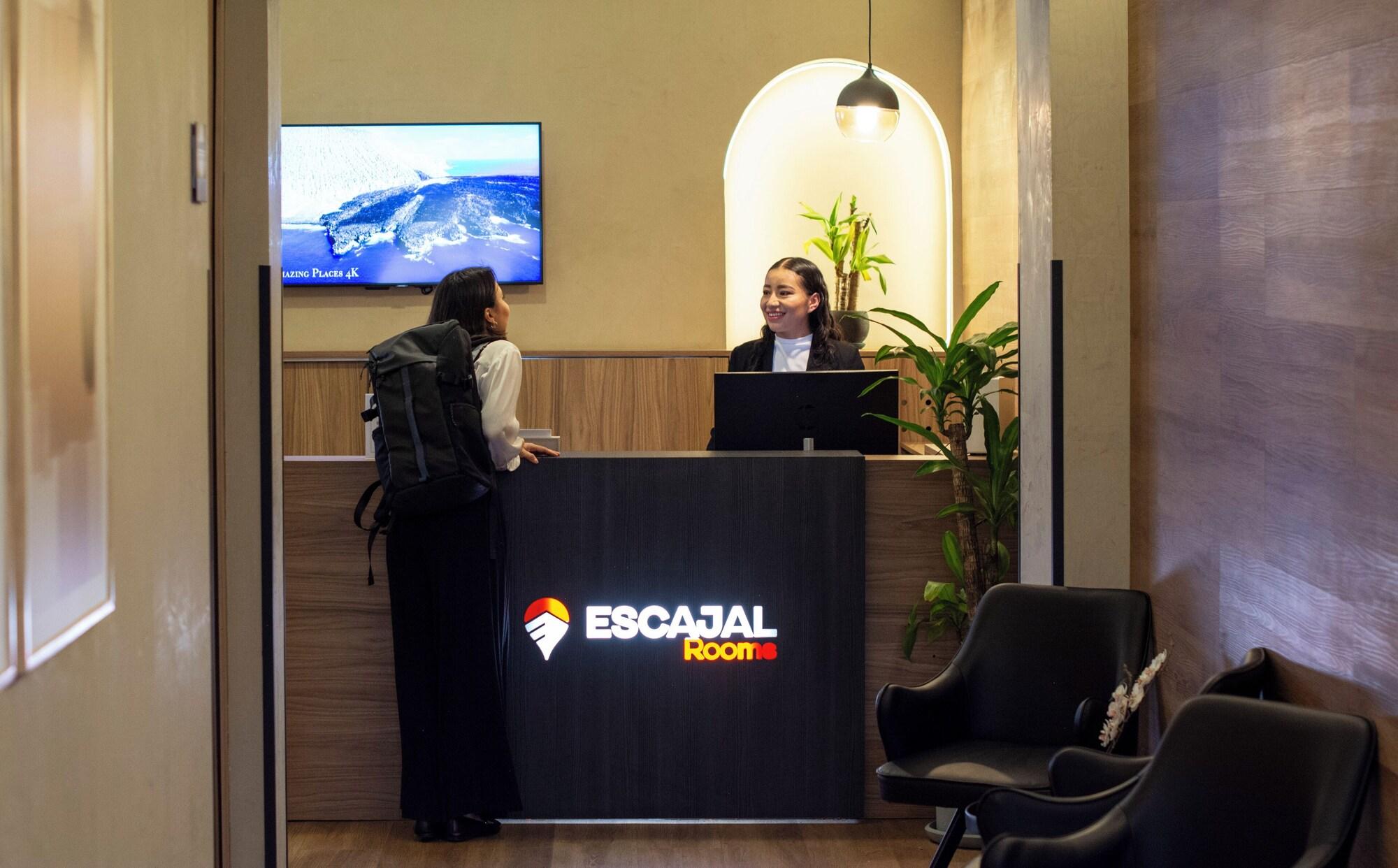 Vista Lobby Suites Monterrey by Escajal Suites