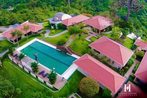 Alojamiento - Hillary Nature Resort Spa