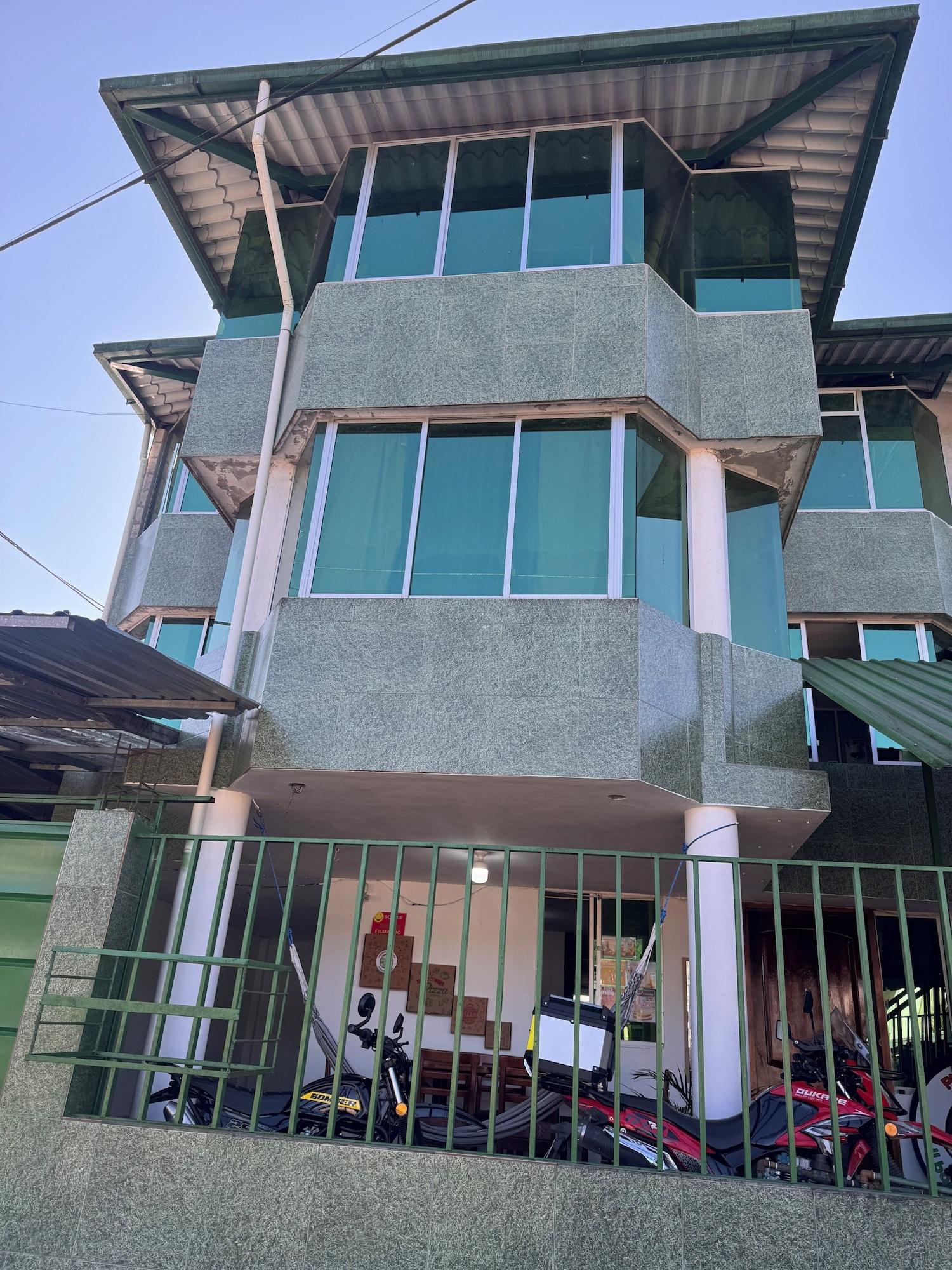 Vista Exterior AIRBNB El Viajero Mindo