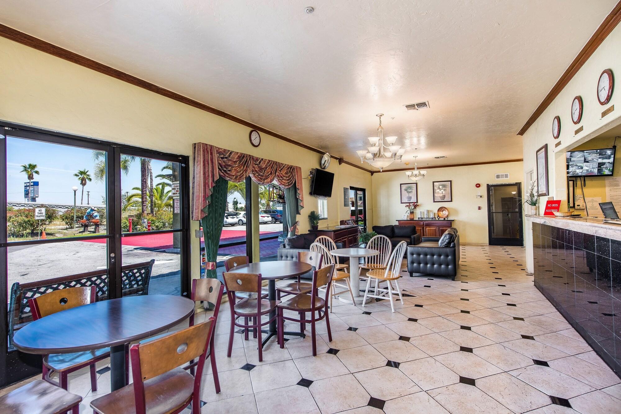 Vista Lobby Budget Inn