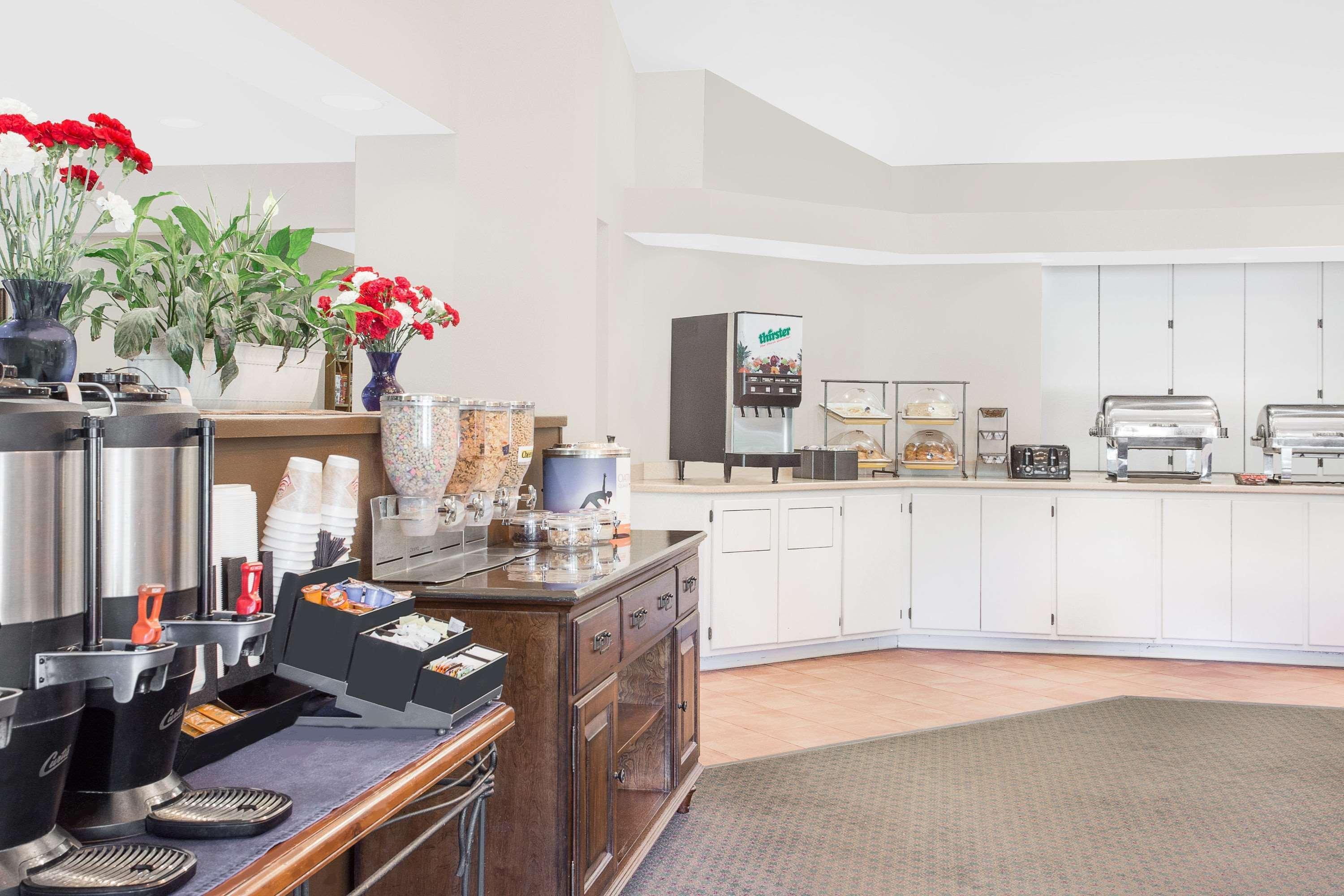Restaurant Hawthorn Extended Stay by Wyndham Green Bay