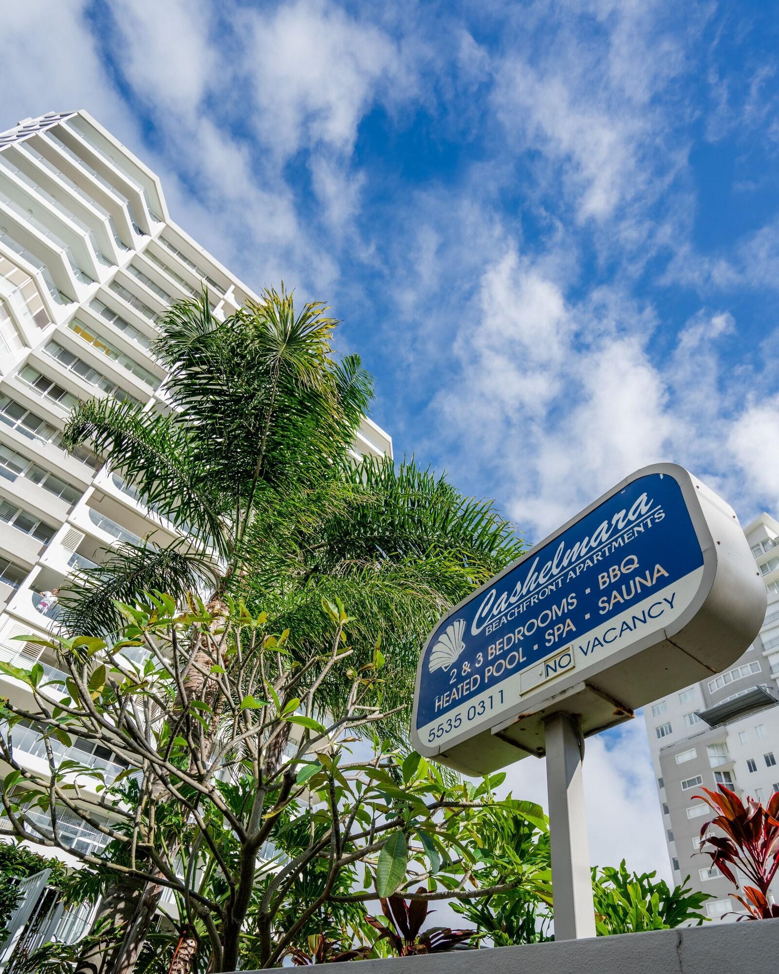 Vista Exterior Cashelmara Beachfront Apartments