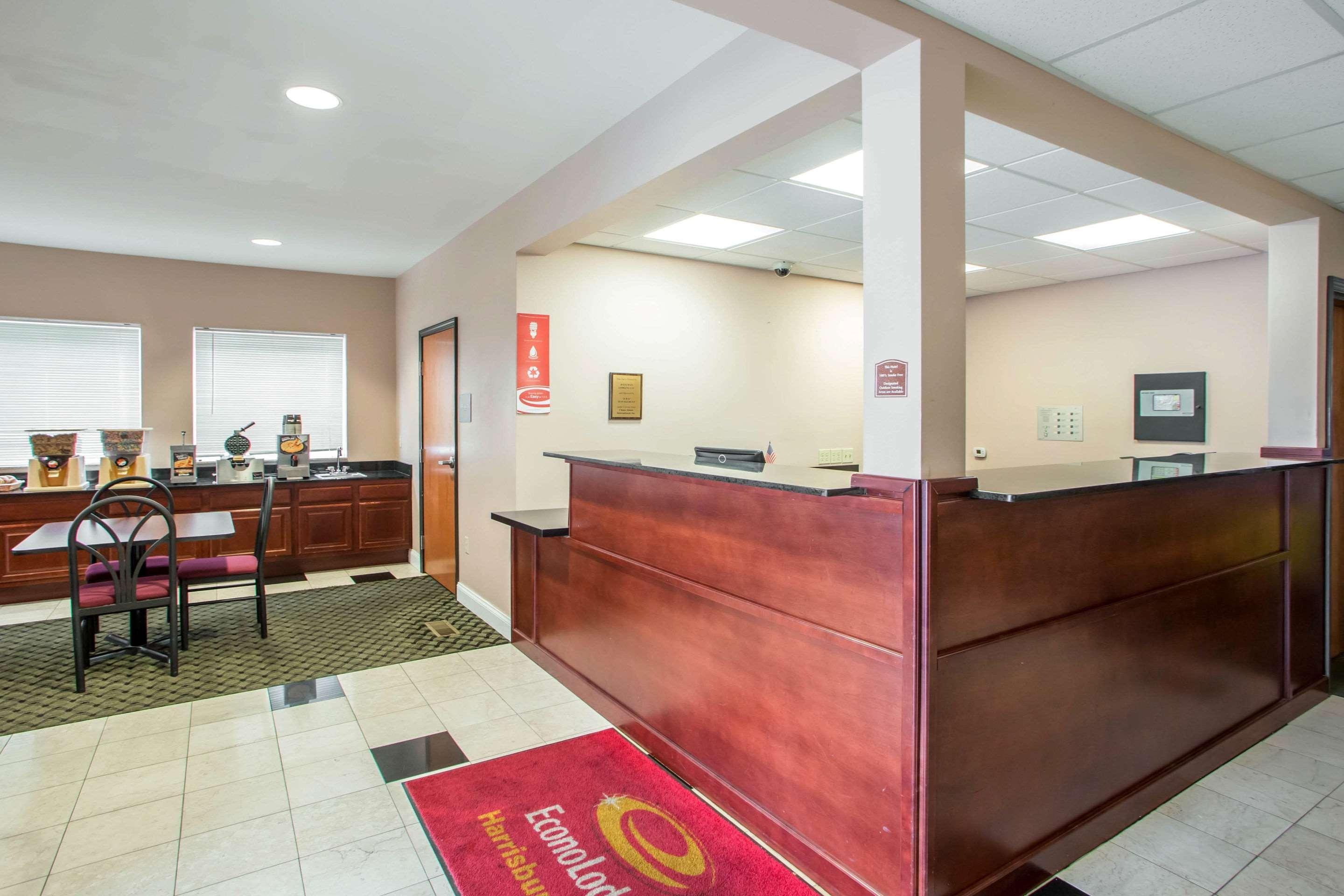Vista Lobby Econo Lodge Harrisburg - Hershey