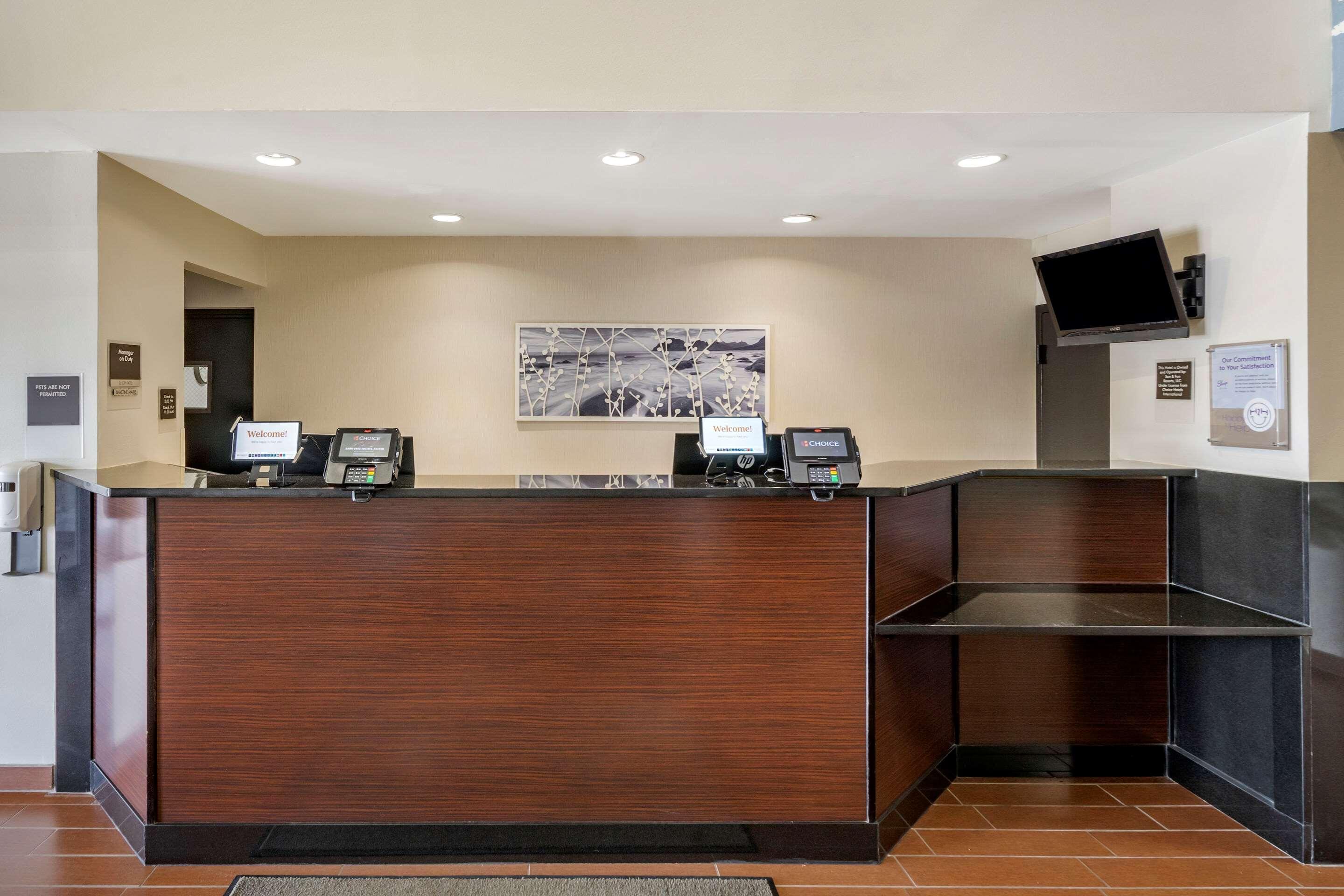 Vista Lobby Sleep Inn Clearwater - St Petersburg