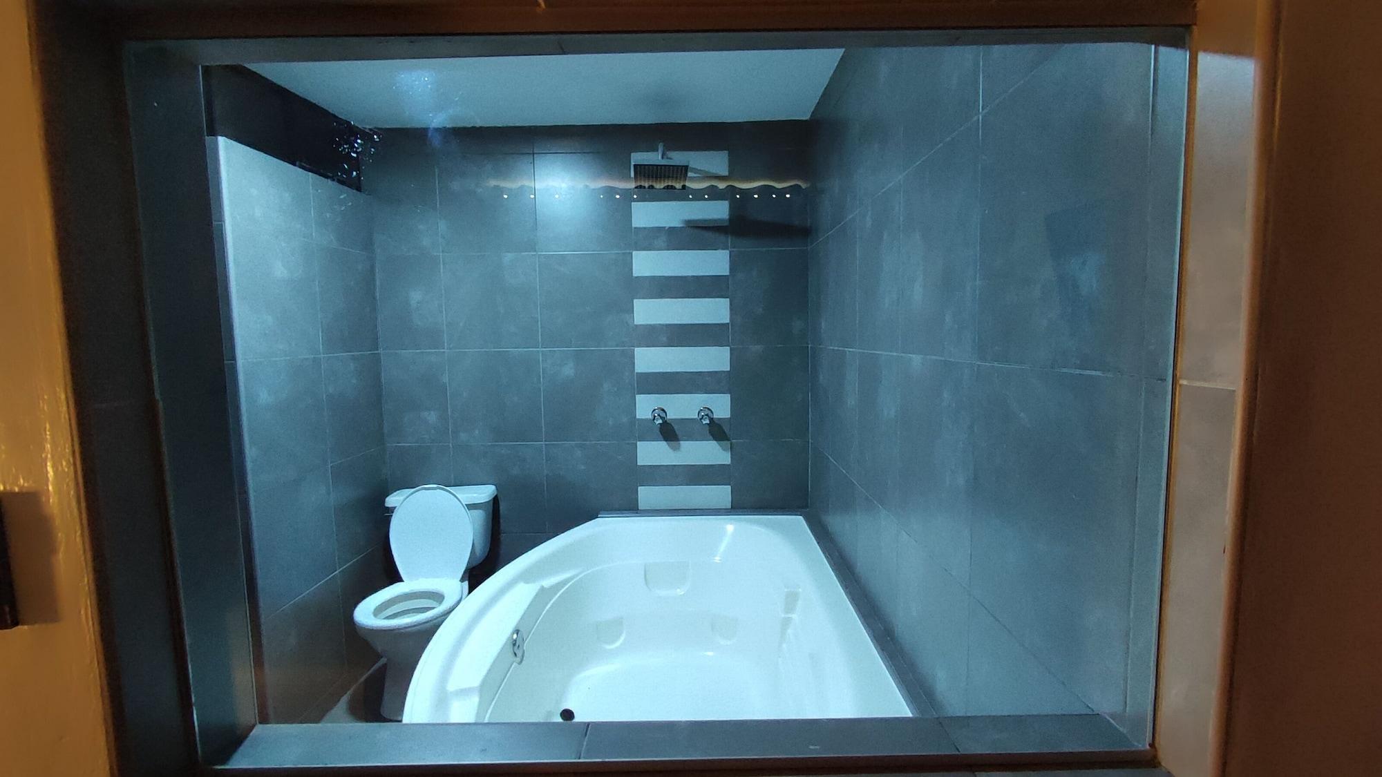 Equipamiento de Habitación Hospedaje Huaca Palmeras