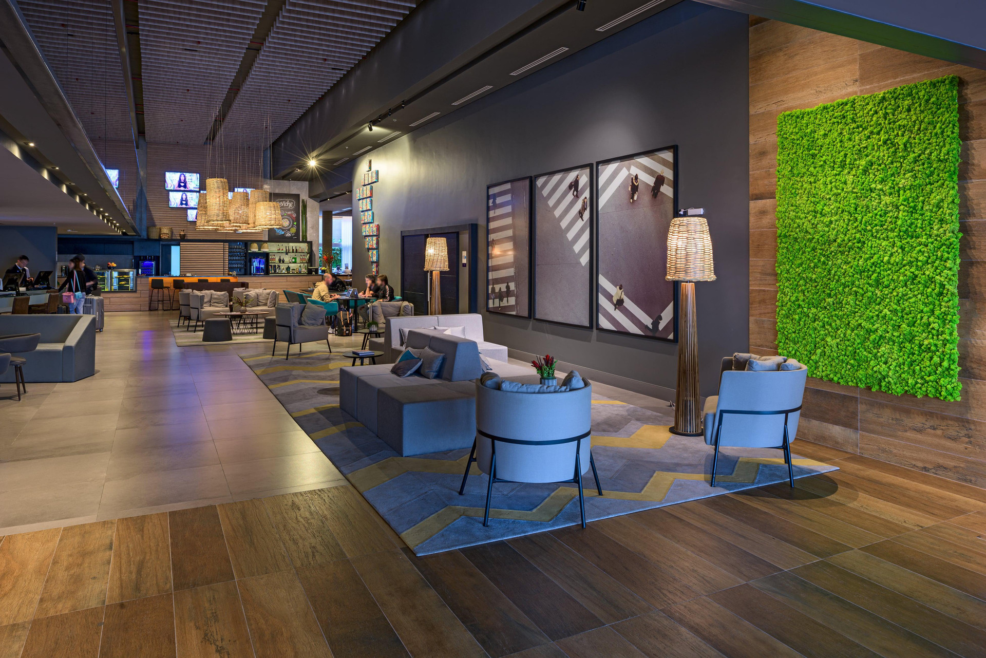 Vista Lobby Novotel Curitiba Batel