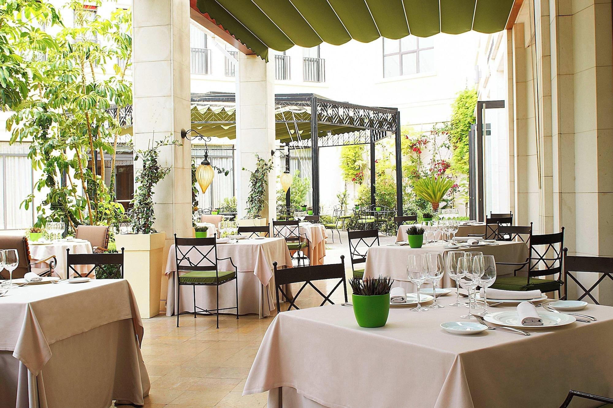 Restaurant The Westin Valencia